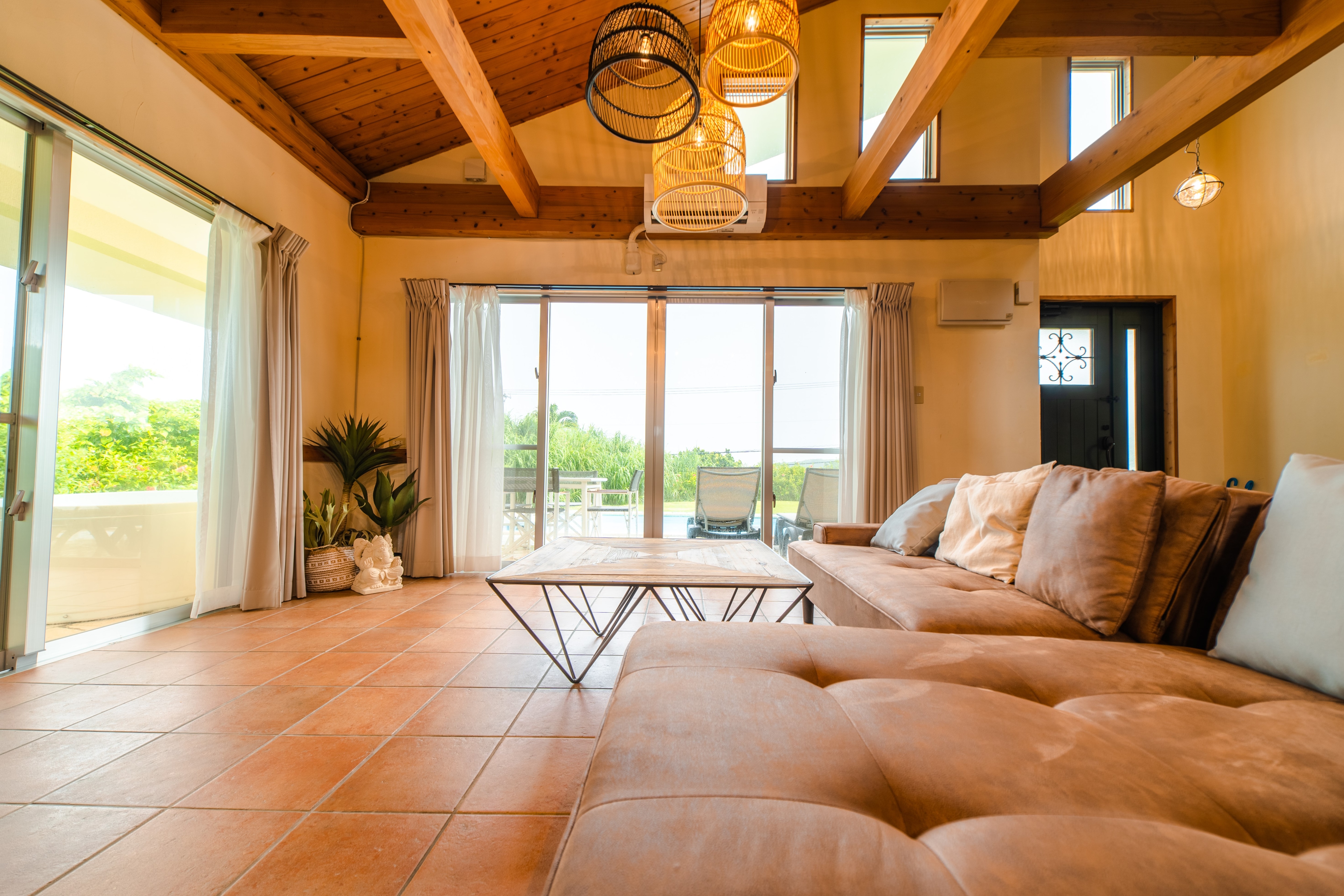 Renovation & times; Private pool building