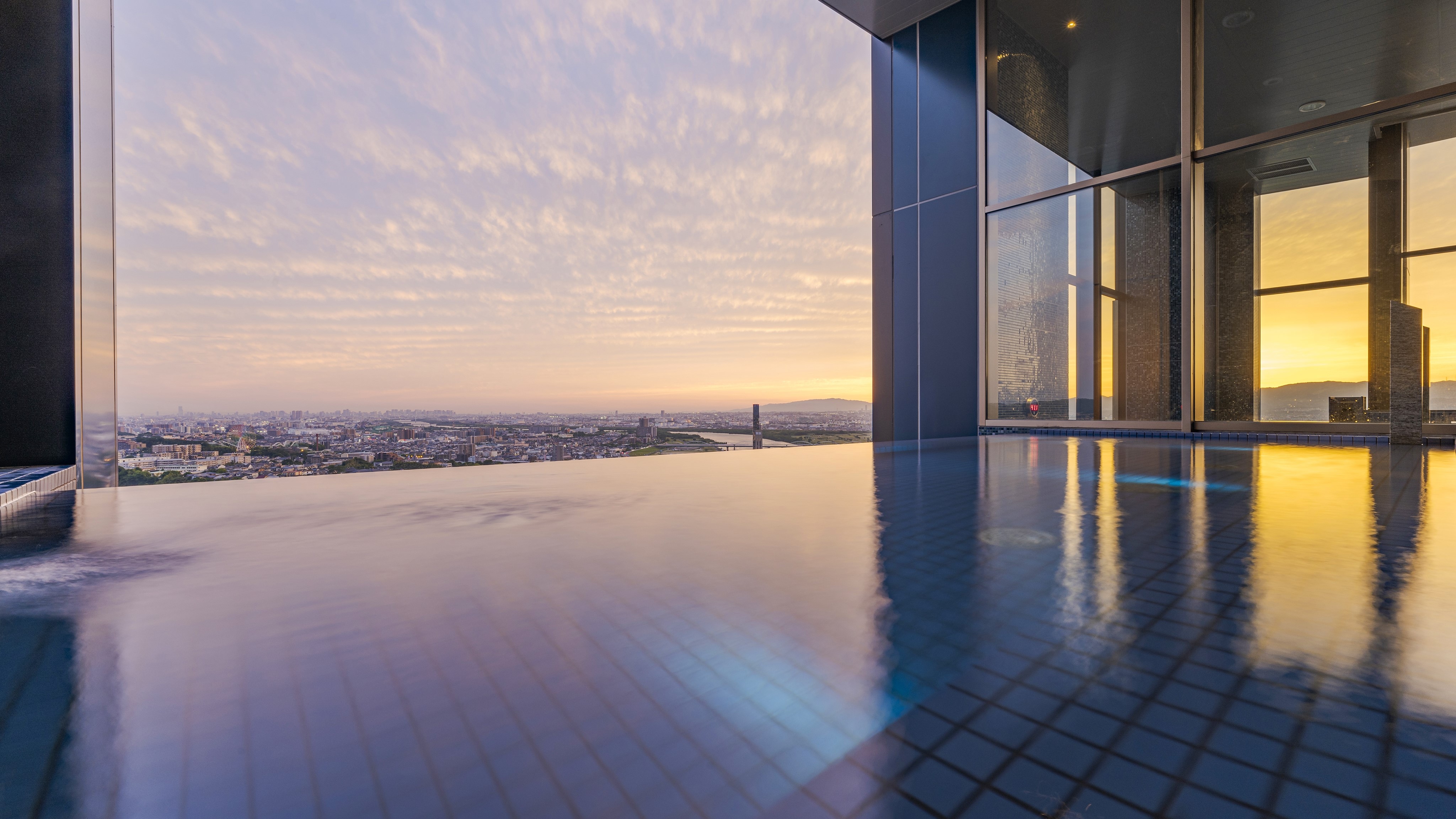 Sky Spa (Bồn tắm lộ thiên/Nữ)