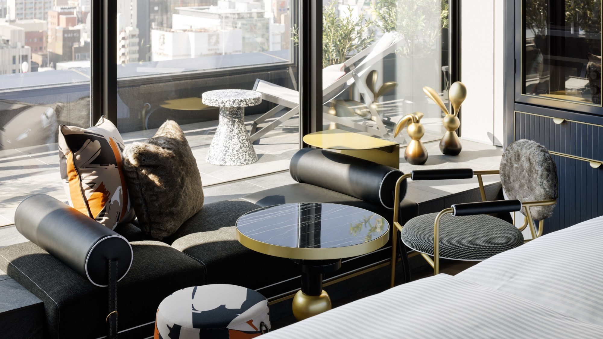 ◆Premium Twin | Relax with a table and chairs