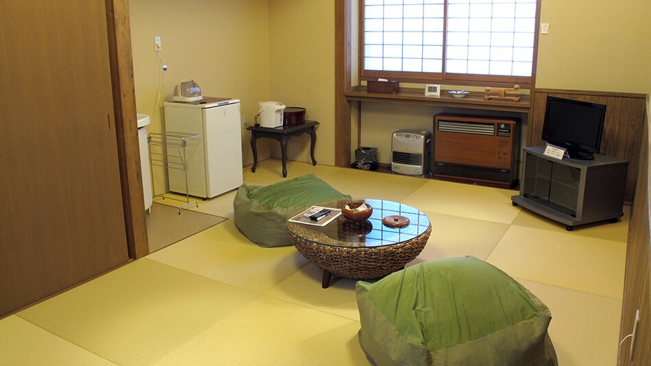 Annex: Japanese-style room "Fuku no Ma"