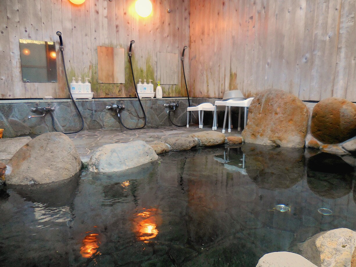 Rock bath [private bath]