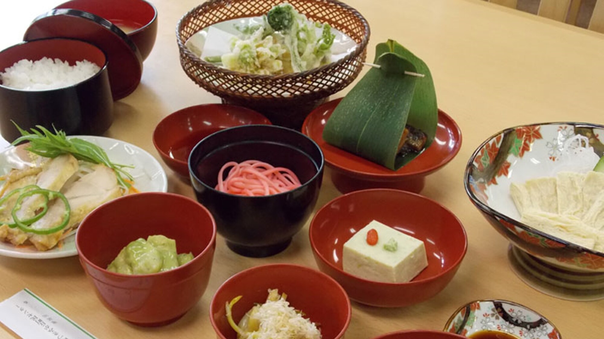 *春季菜單（範例）