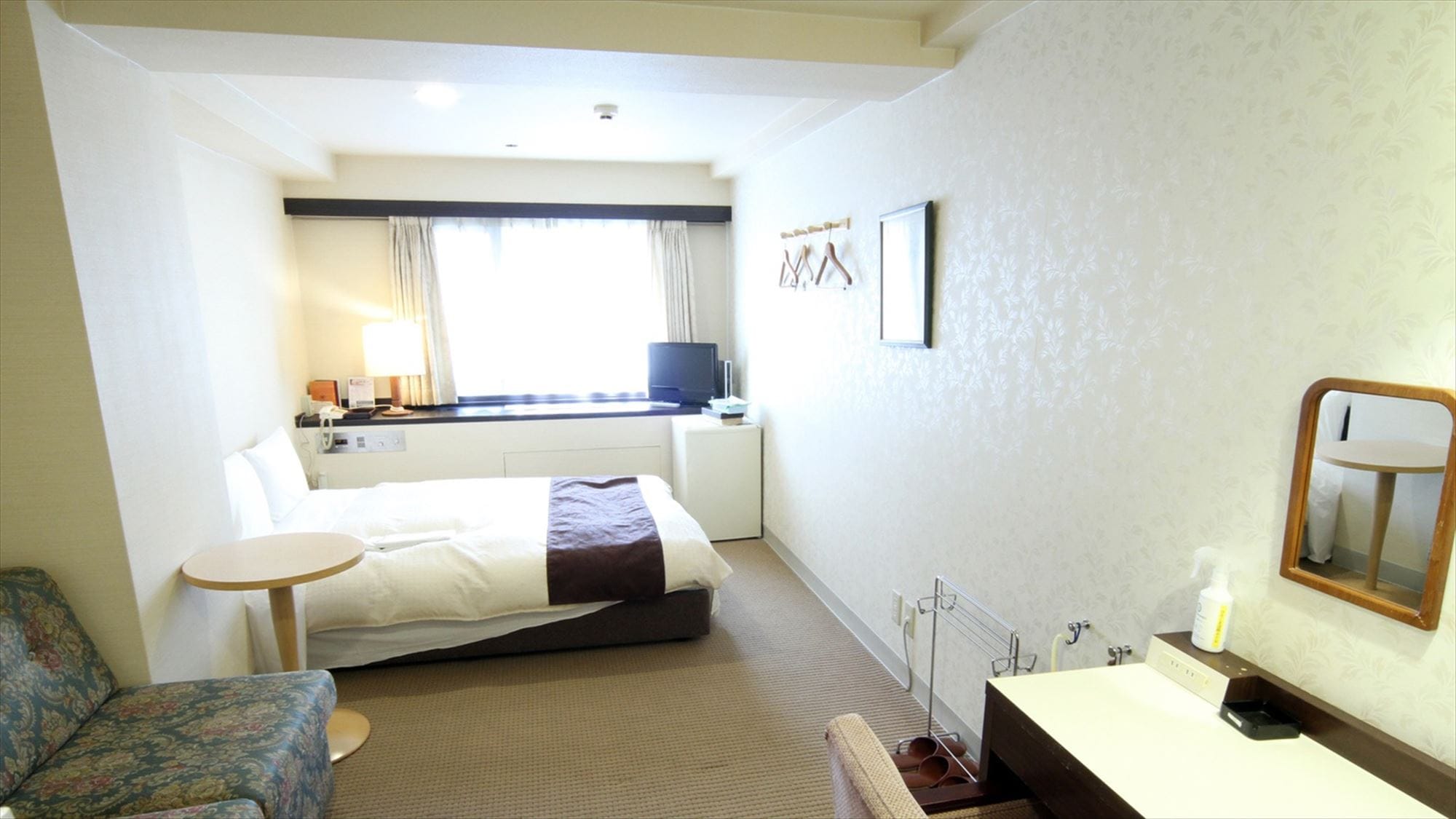Double room size 17.1㎡, bed size 139cm