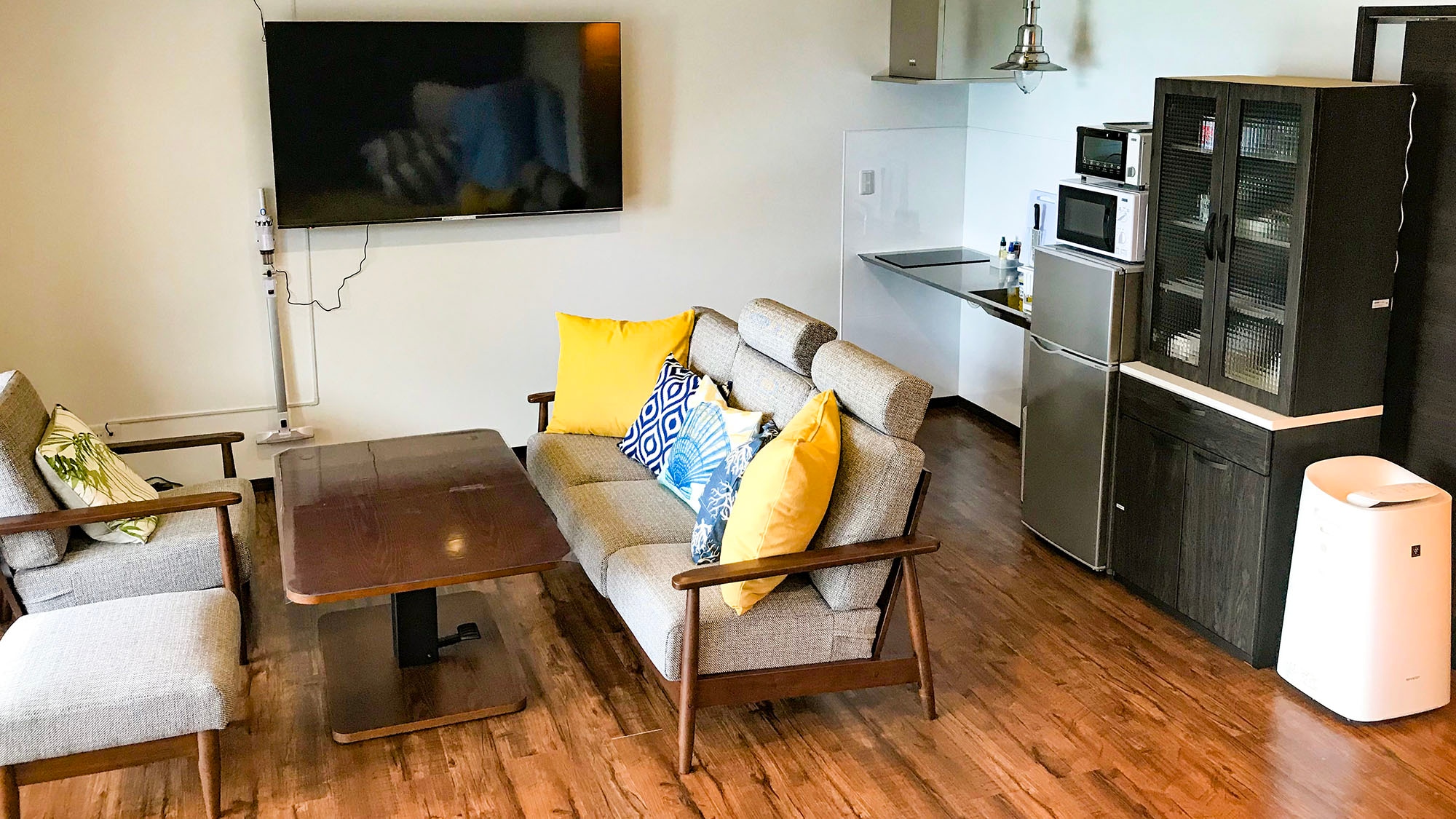 Large screen TV also available