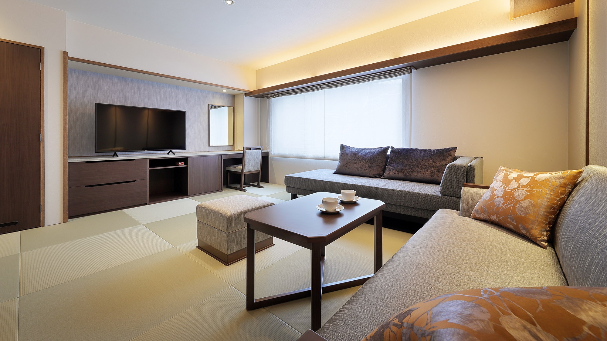December 2020 NEWOPEN Deluxe Suite