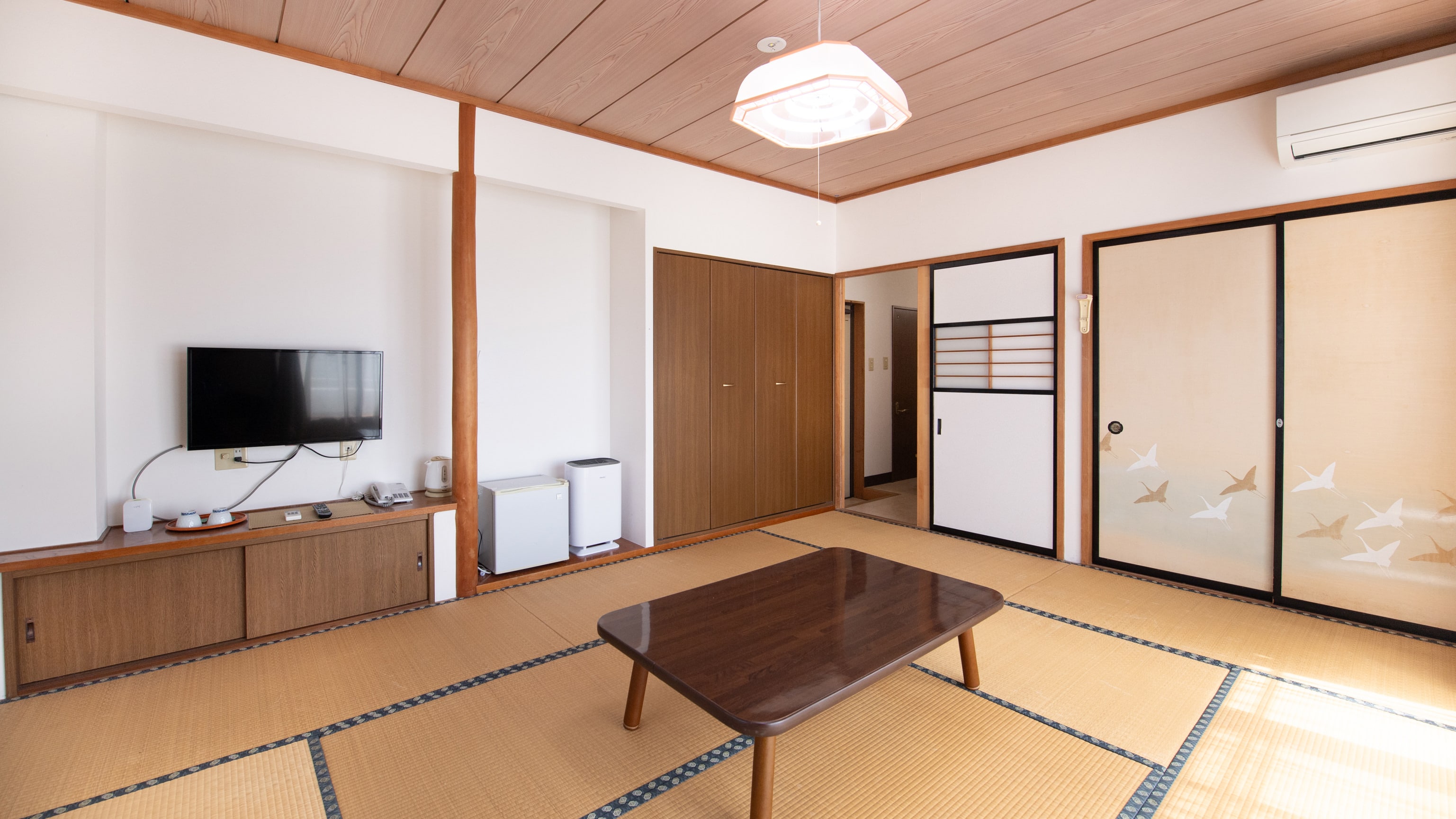 [Annex/Non-smoking] Japanese-style room for 1-5 people