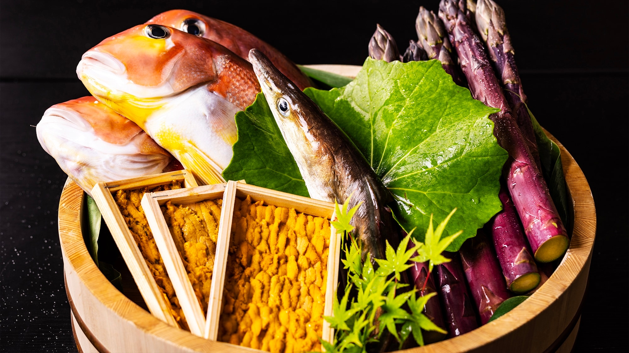 [A variety of carefully selected ingredients that Yamaguchi is proud of]