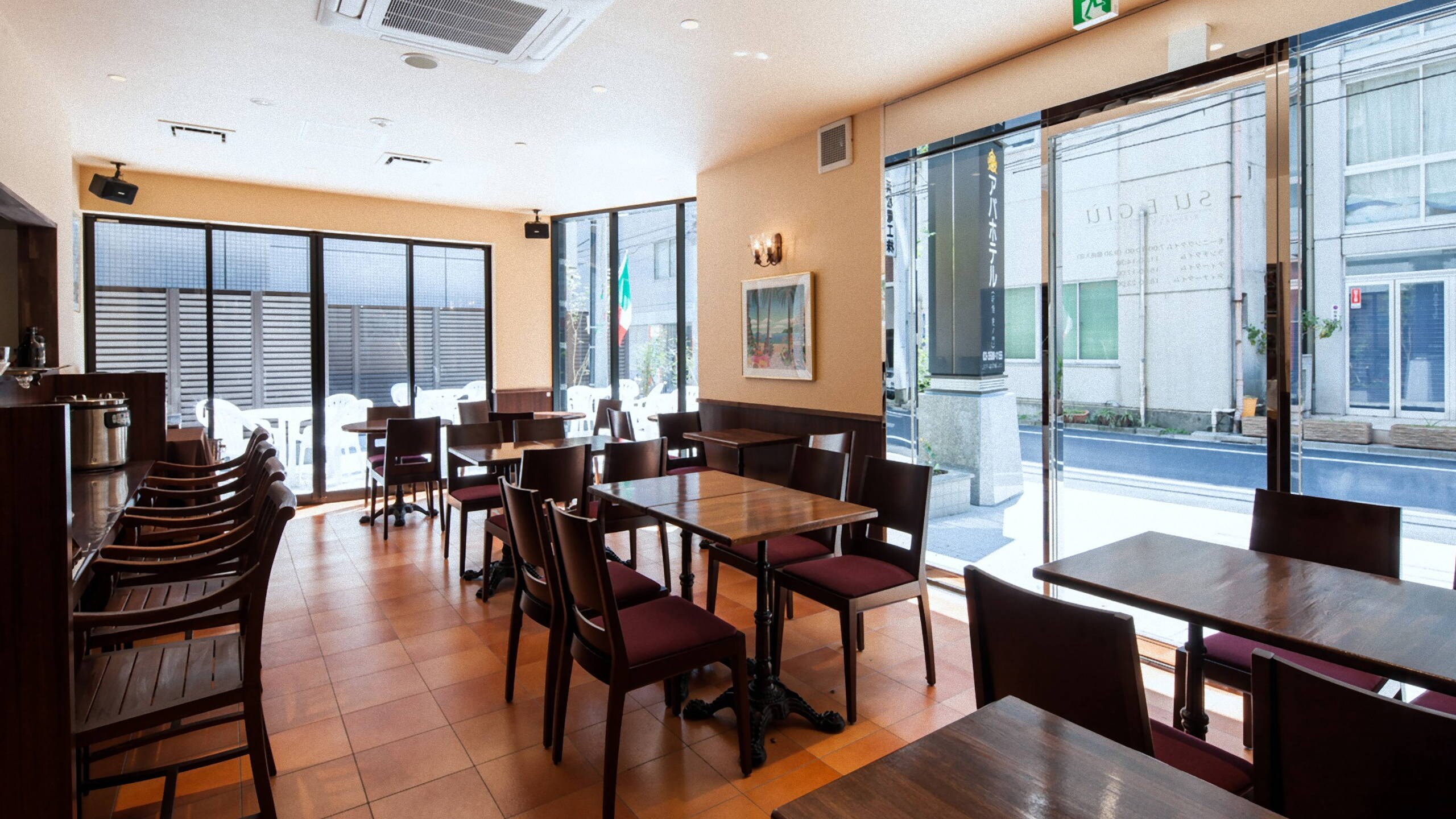 Restoran "Trattoria Sueju"