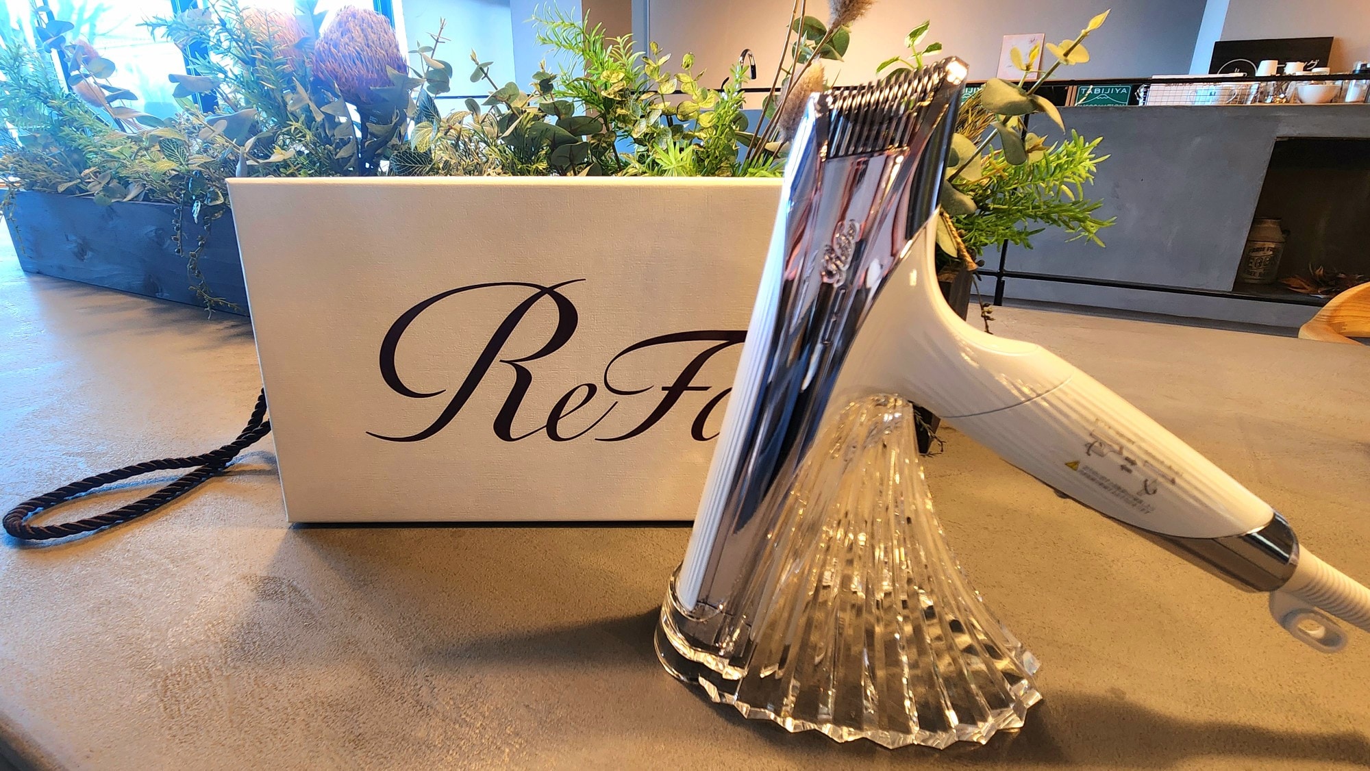 Dịch vụ cho thuê máy sấy tóc ReFa phổ biến