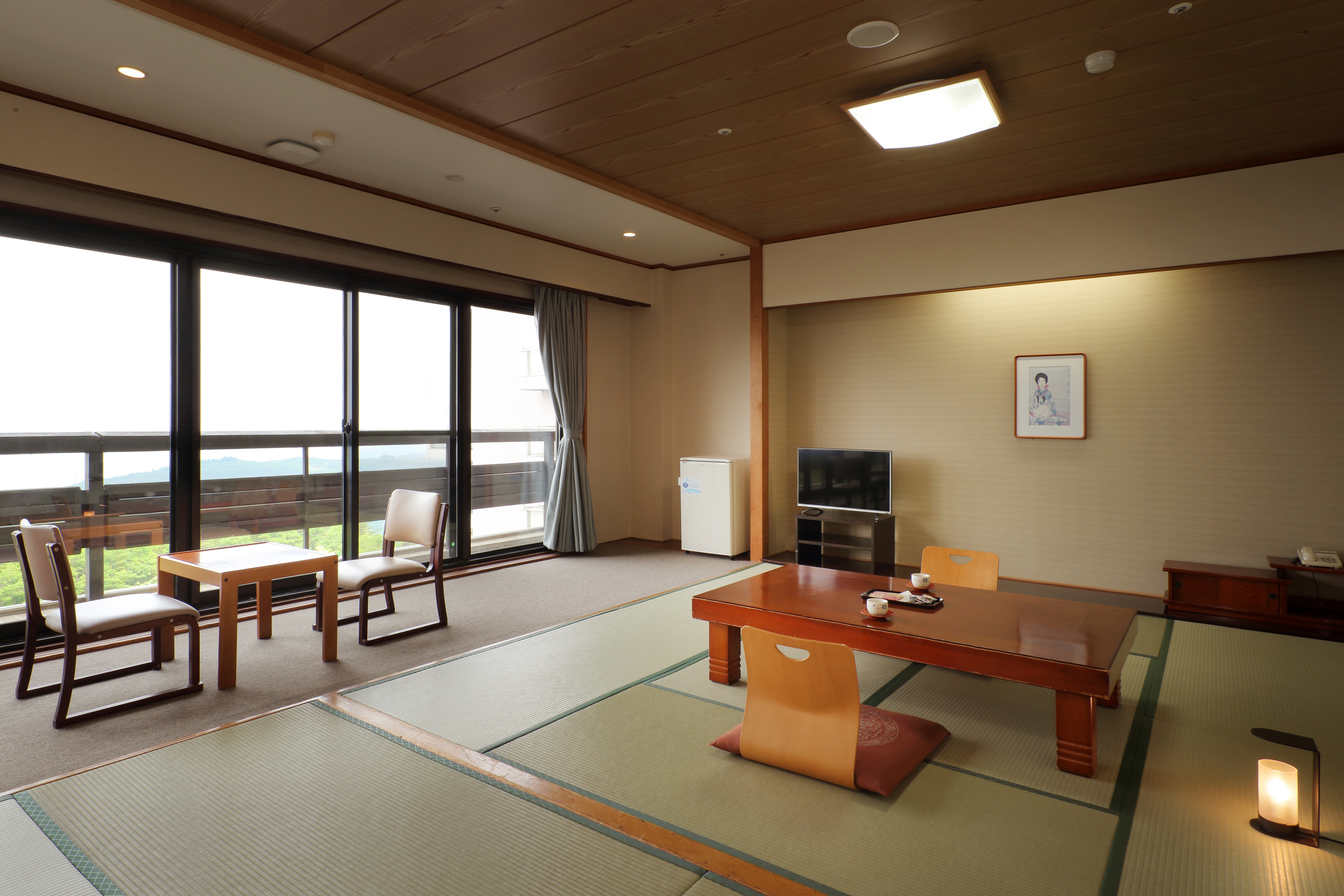 Main building Japanese-style room 8 tatami mats with a view of the night view and the rising sun