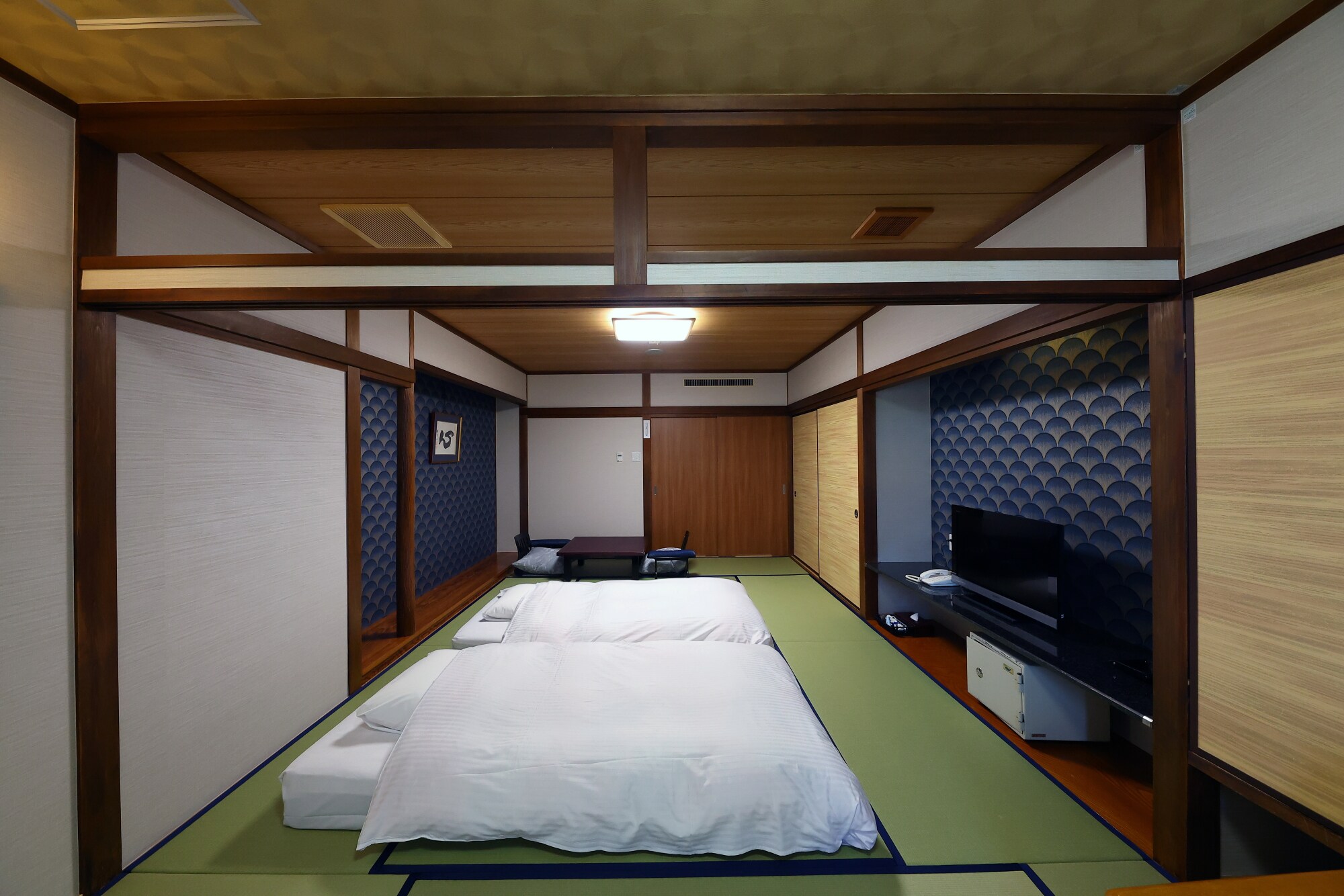 Basic room/10 tatami Japanese-style room (example of a Japanese-style room)