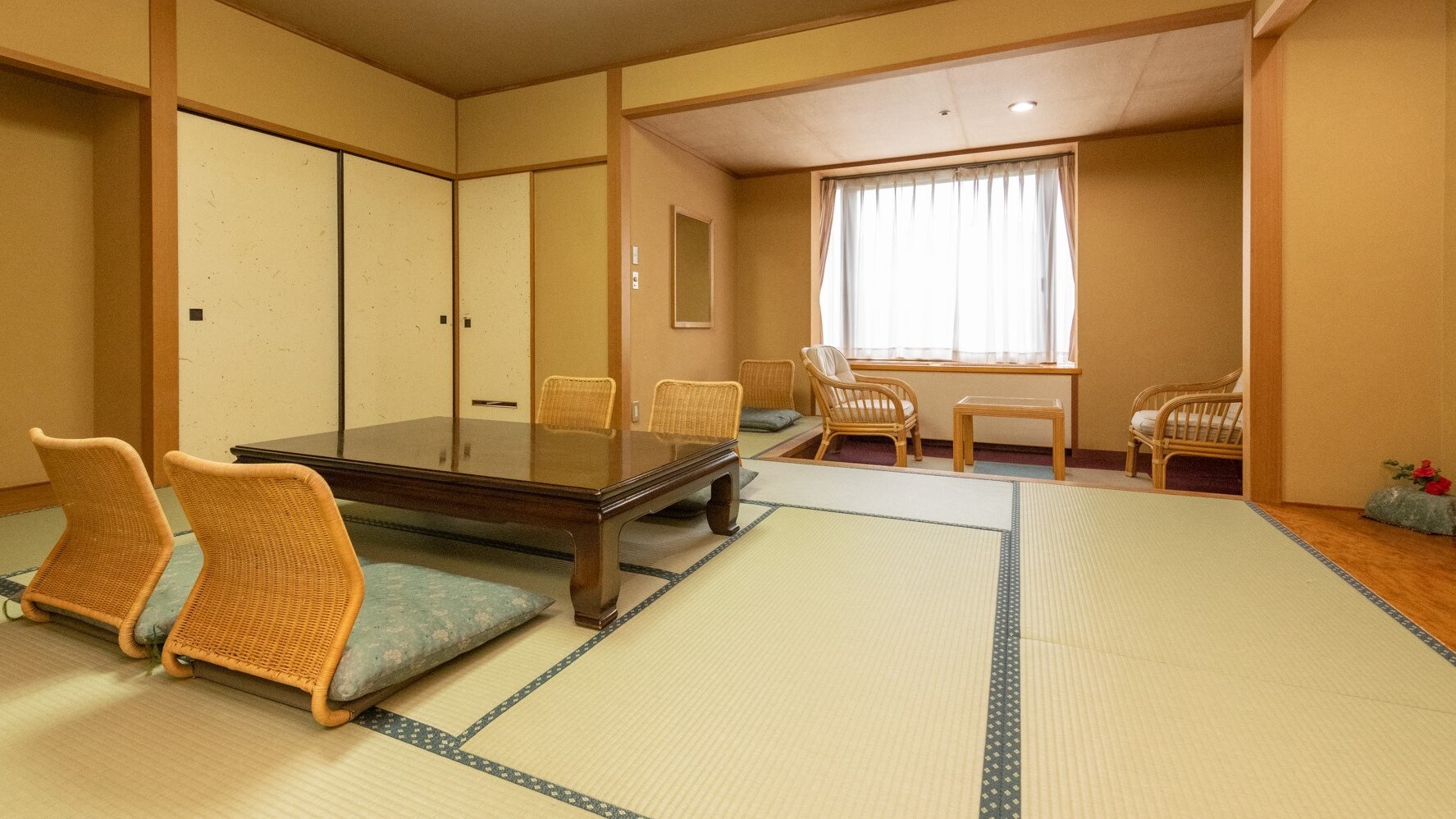 << ห้ามสูบบุหรี่ >> ห้องสไตล์ญี่ปุ่น [ห้องมีอ่างอาบน้ำ] (ฝั่งฮิเมะคาวะ)
