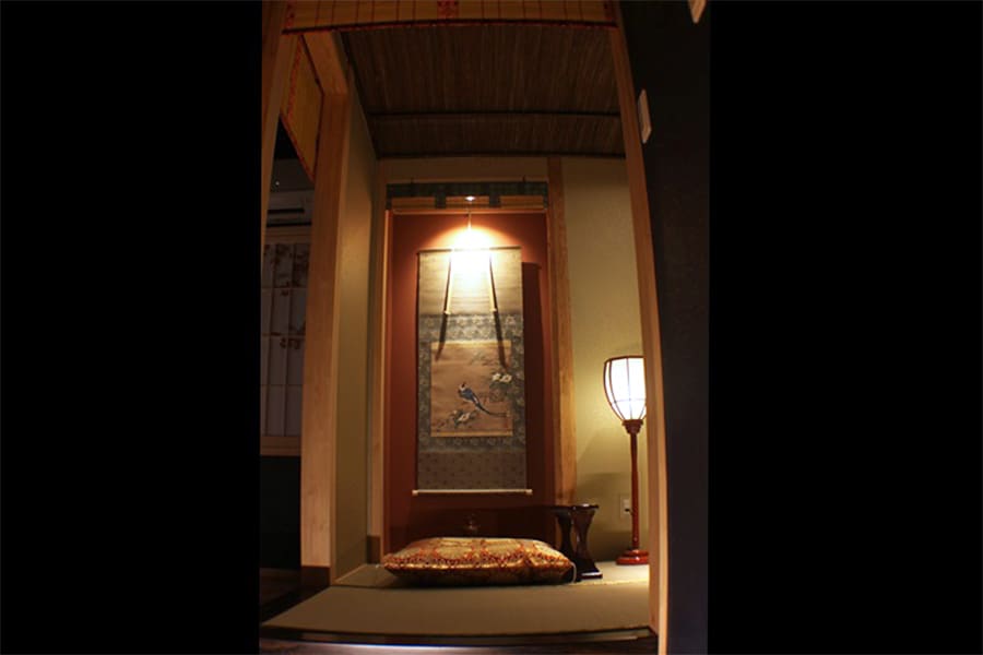 2nd floor alcove