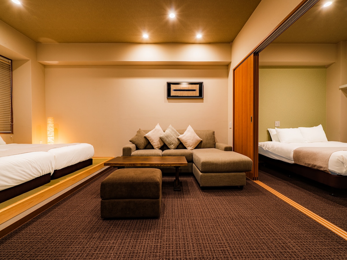 Superior suite with spa bath