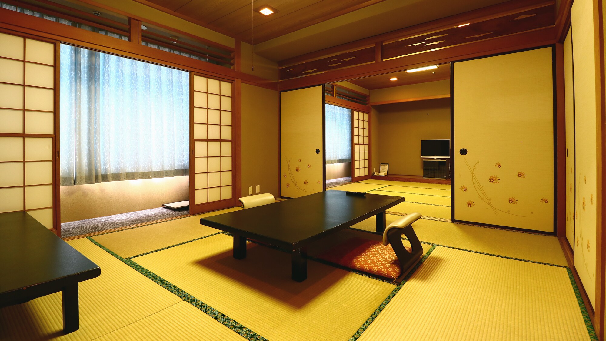 [Renewal] Spacious two-room luxury Japanese-style room