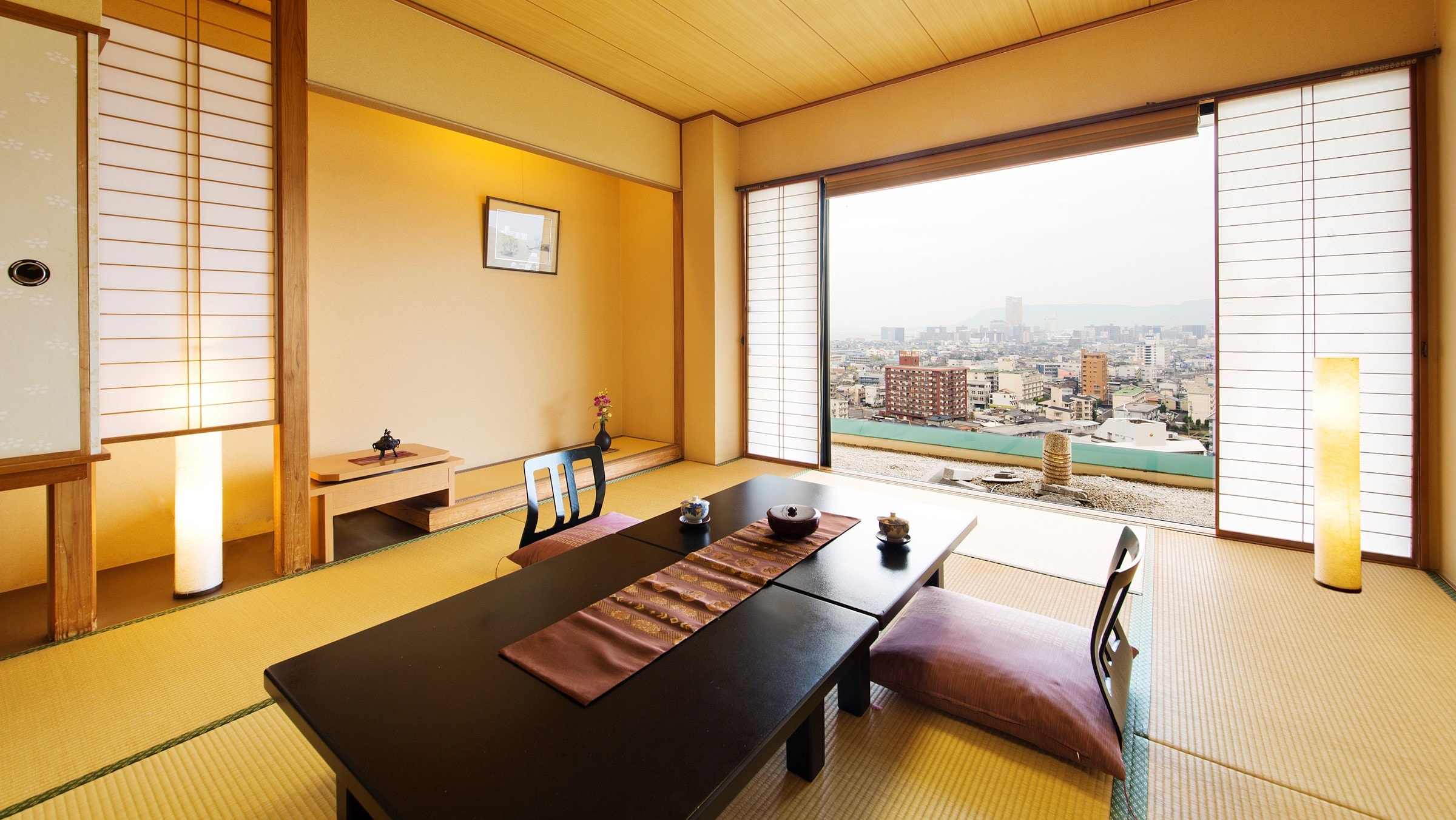 "Standard Japanese-style room & minus; City view & minus;" Japanese-style room 12 tatami mats + next room