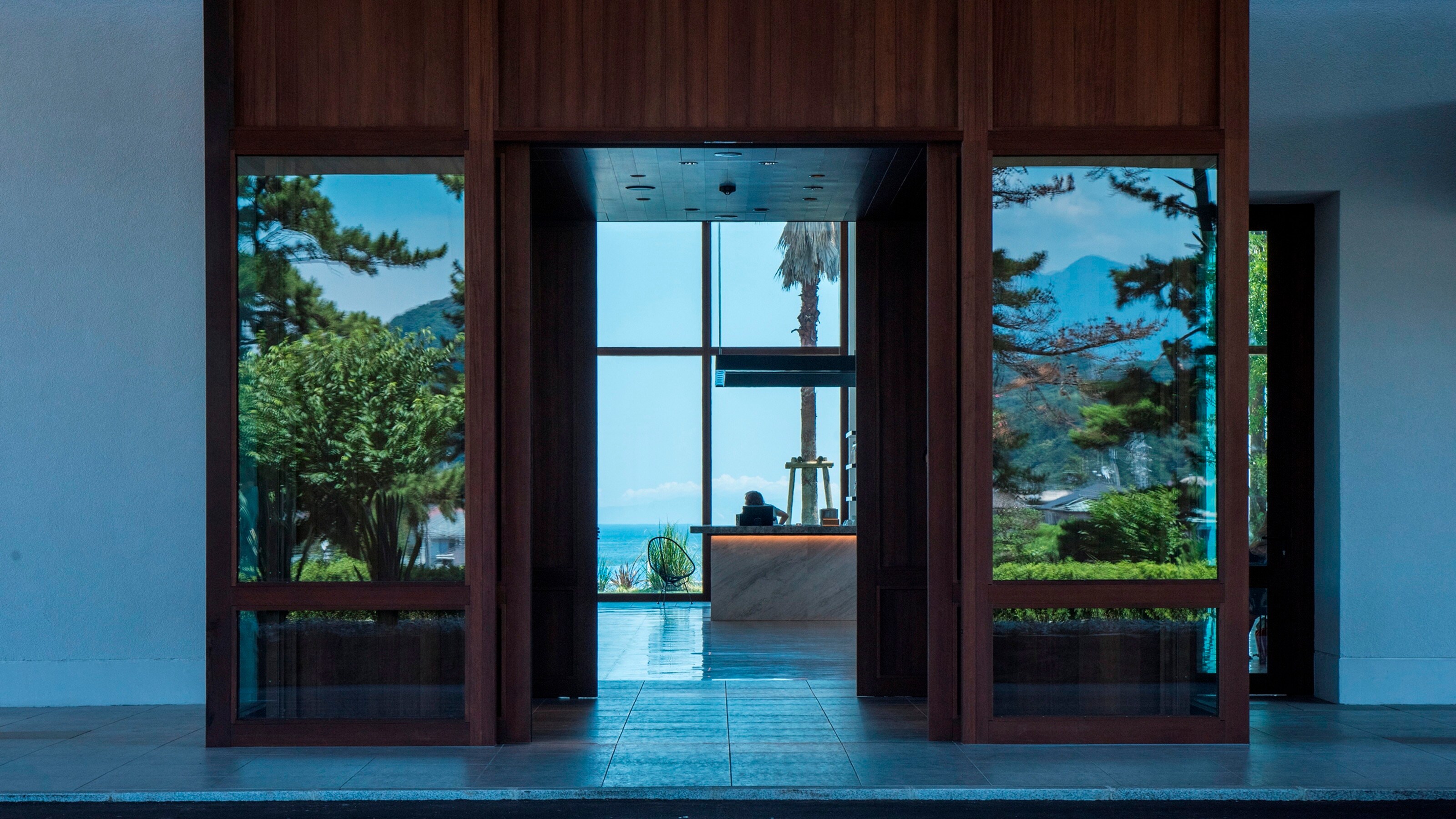 Pintu masuk Hotel Pangeran Oiso