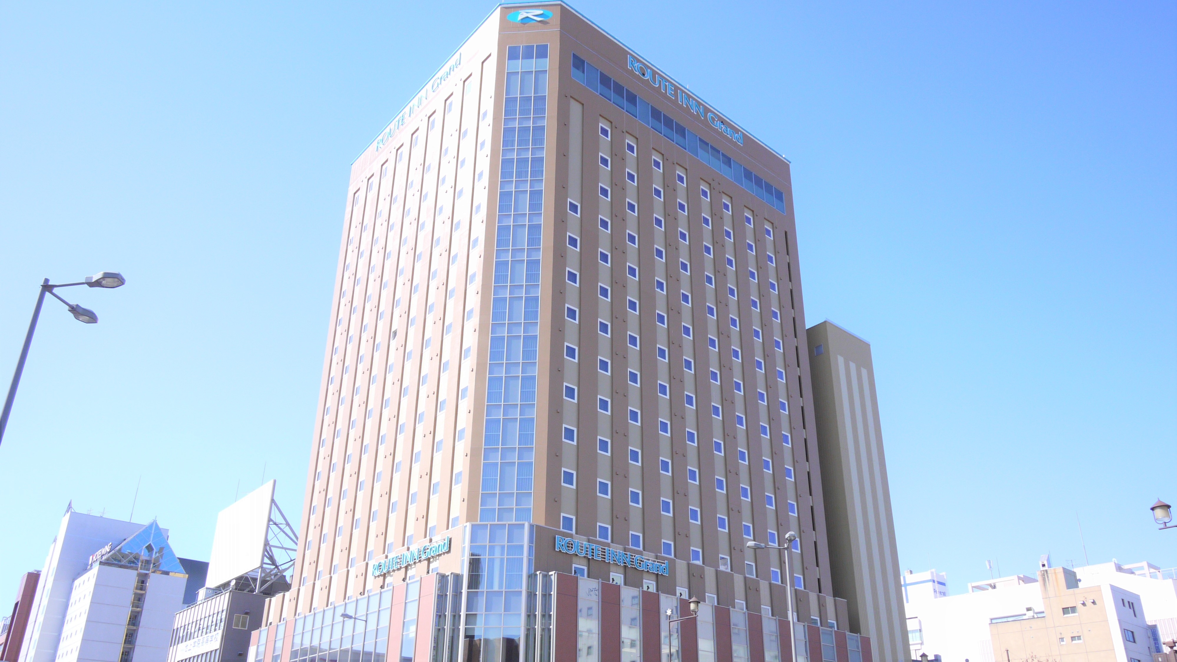 [Route Inn Grand Asahikawa Ekimae] Conveniently located just 2 minutes walk from Asahikawa Station!