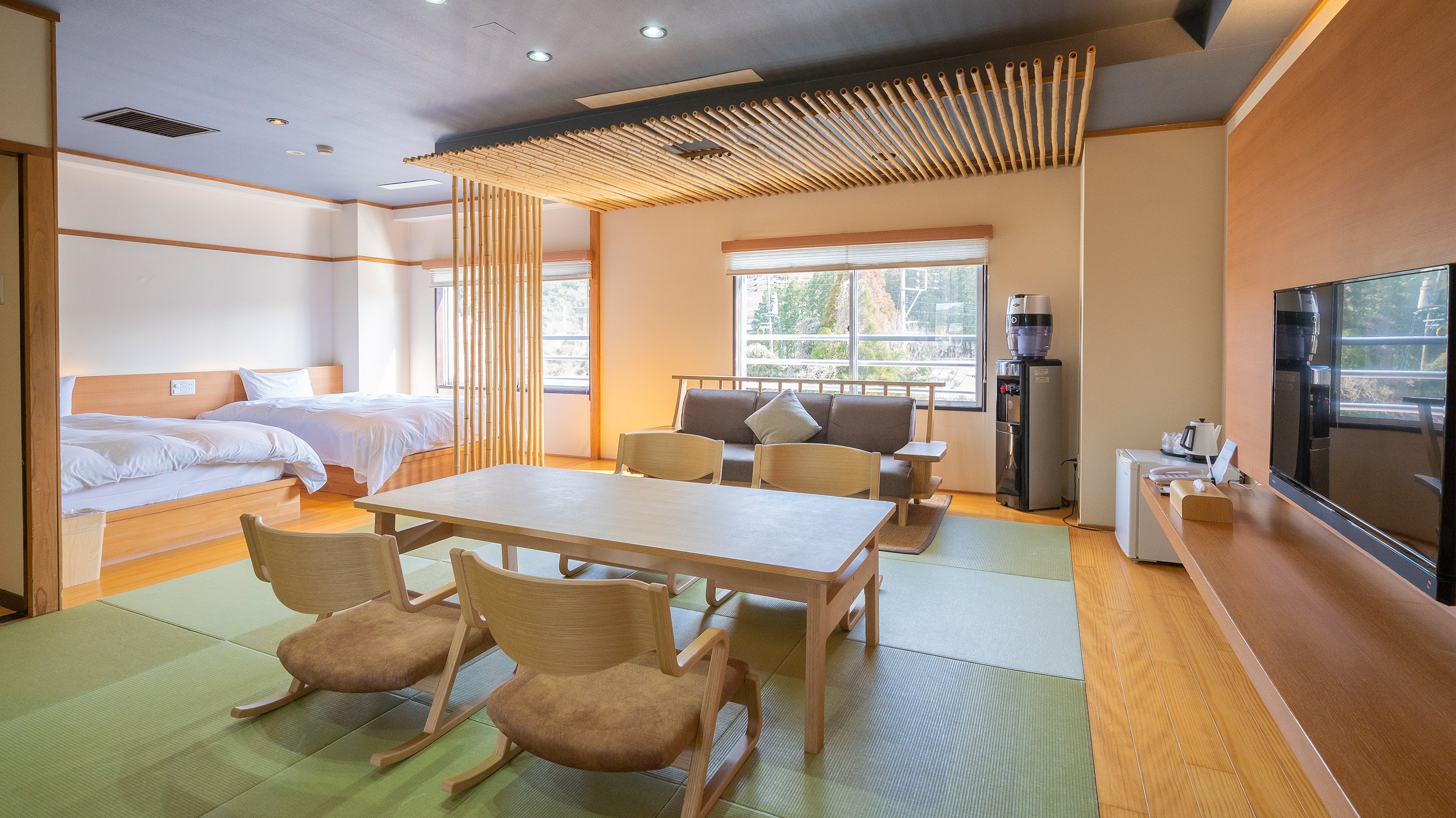 Japanese modern guest room 402
