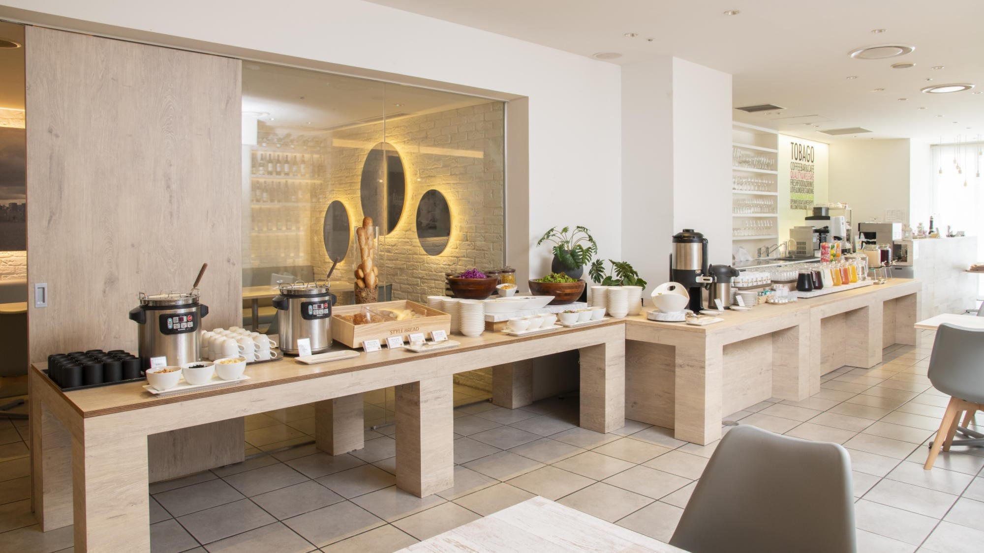 ●I'm so happy to have a buffet that you can enjoy in addition to the selectable set menu!