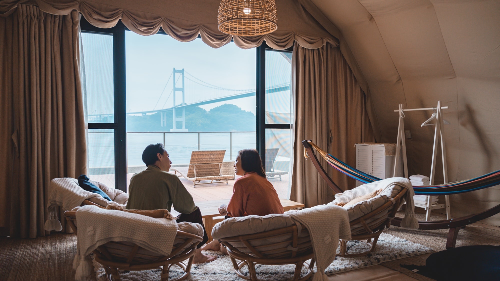 Nhà Cocoon <Khu cắm trại sang trọng>