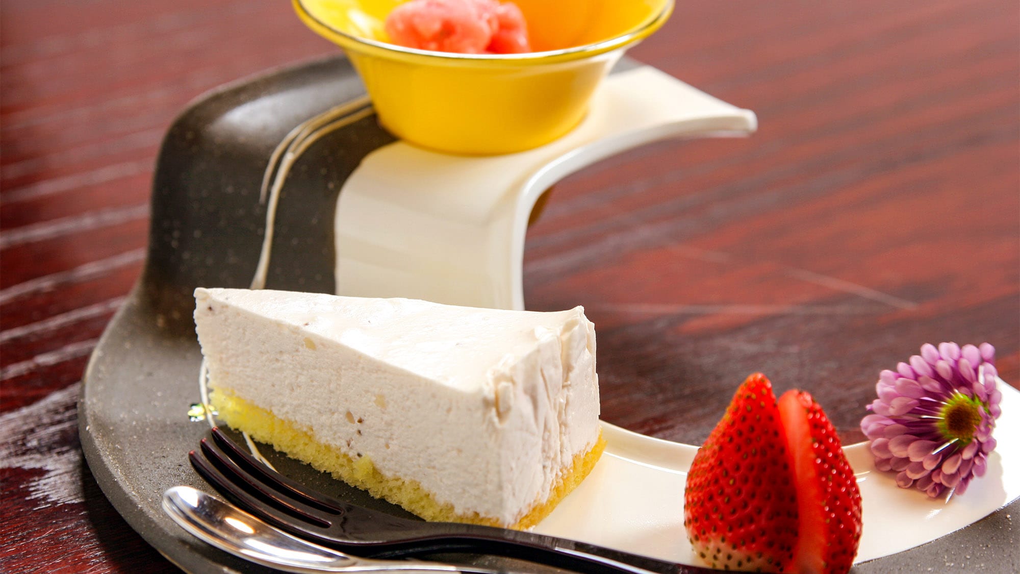 ・<Meal example> The meal will conclude with the hostess's whimsical dessert