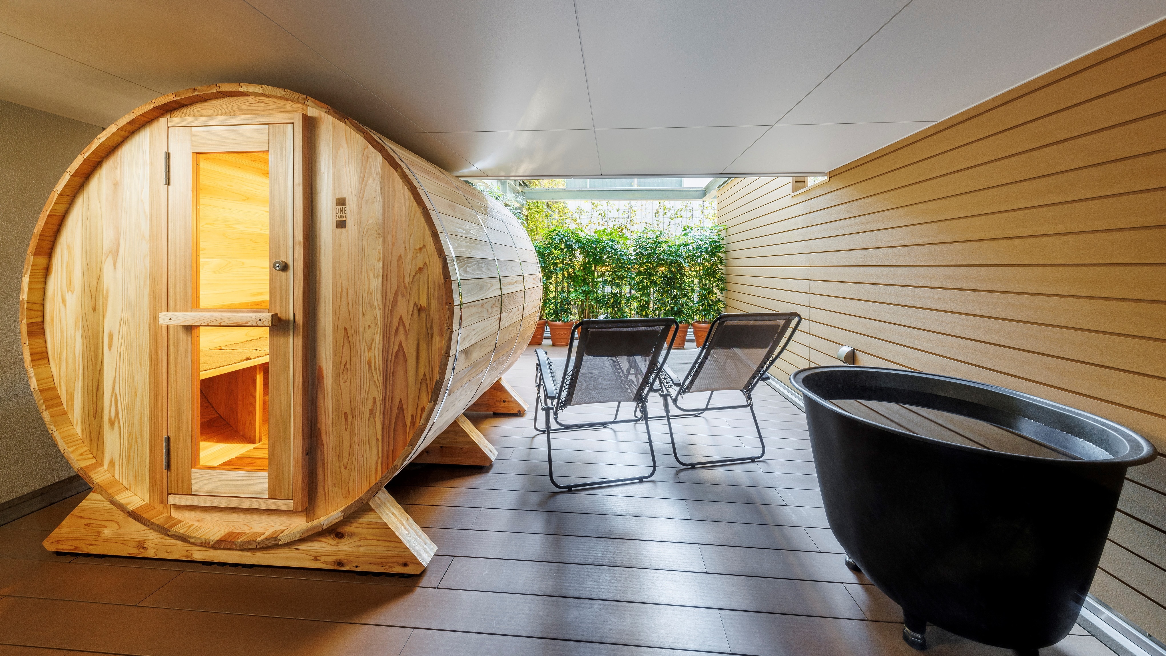 [Terrace sauna room] Garden view terrace twin (36㎡)