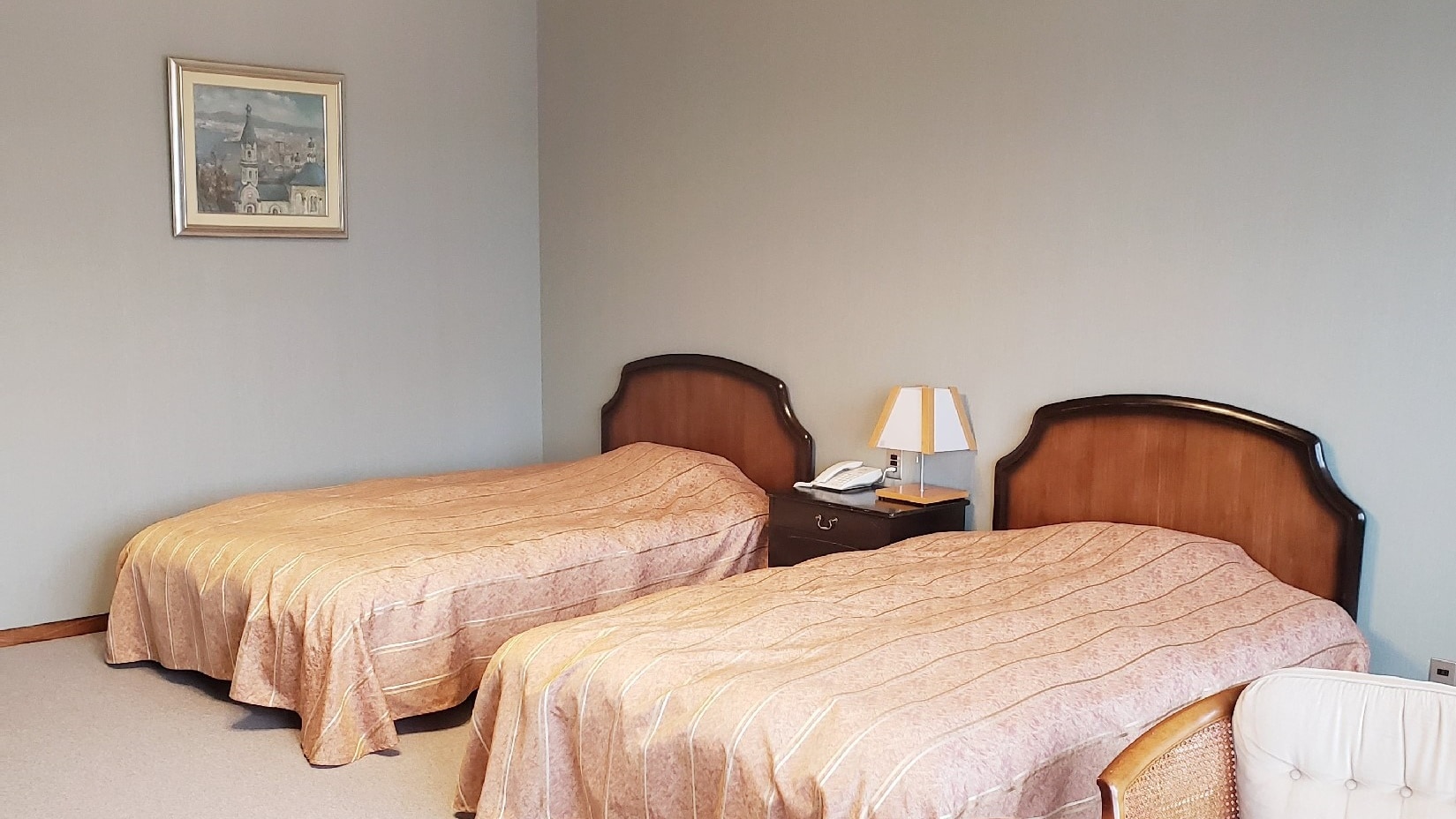 Twin room (with bathroom and toilet)
