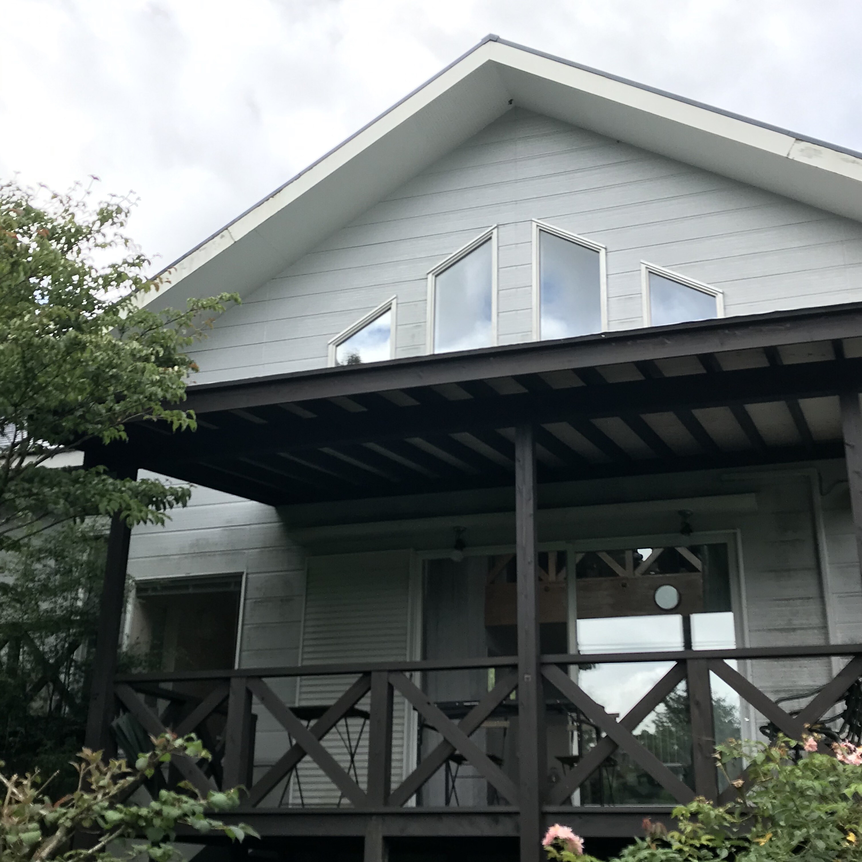 This is a picture of the terrace after the roof was installed.