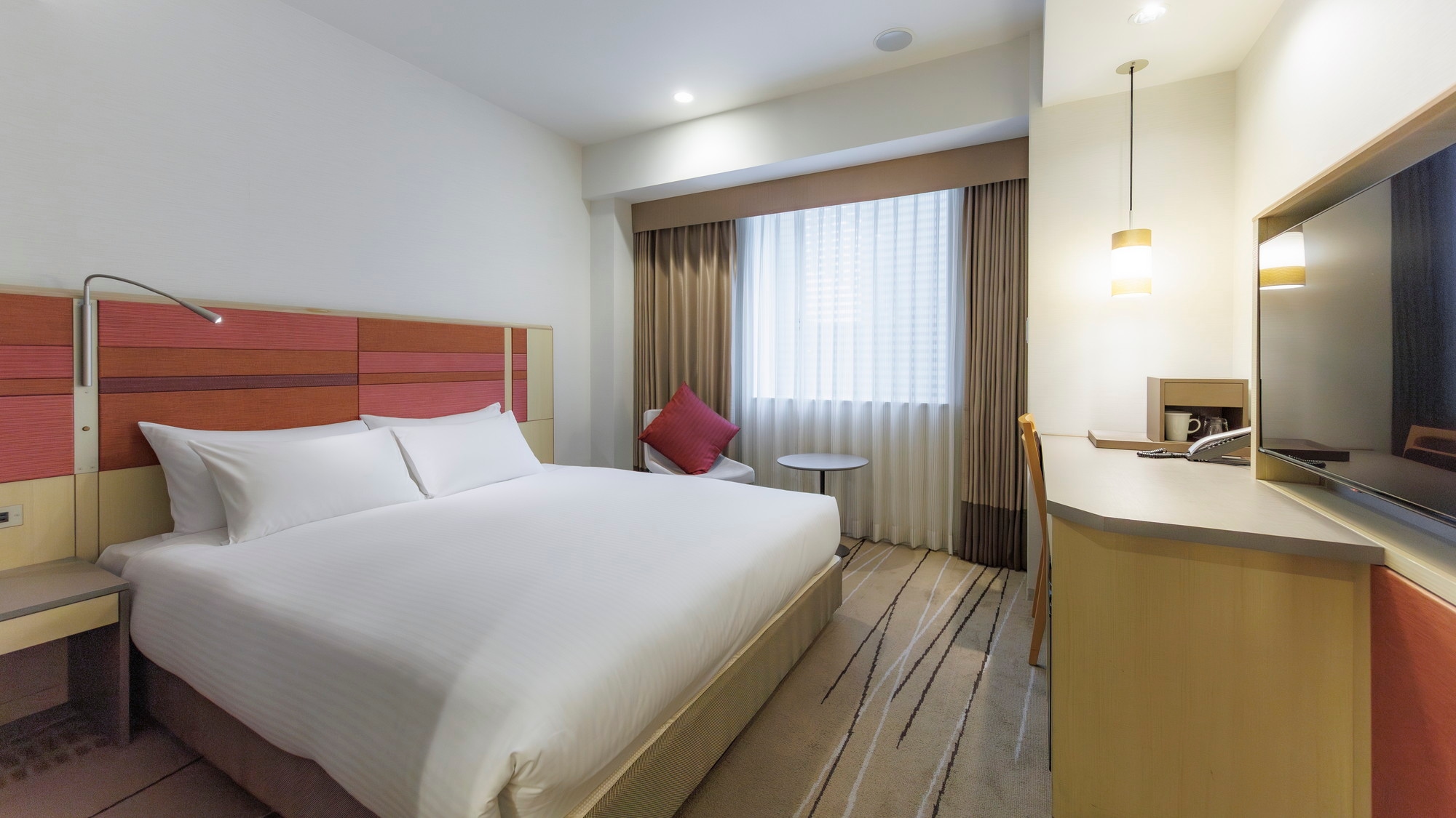 ห้องมาตรฐานเตียงคู่ [19-20ตรม. / เตียงกว้าง 160ซม. x 1]