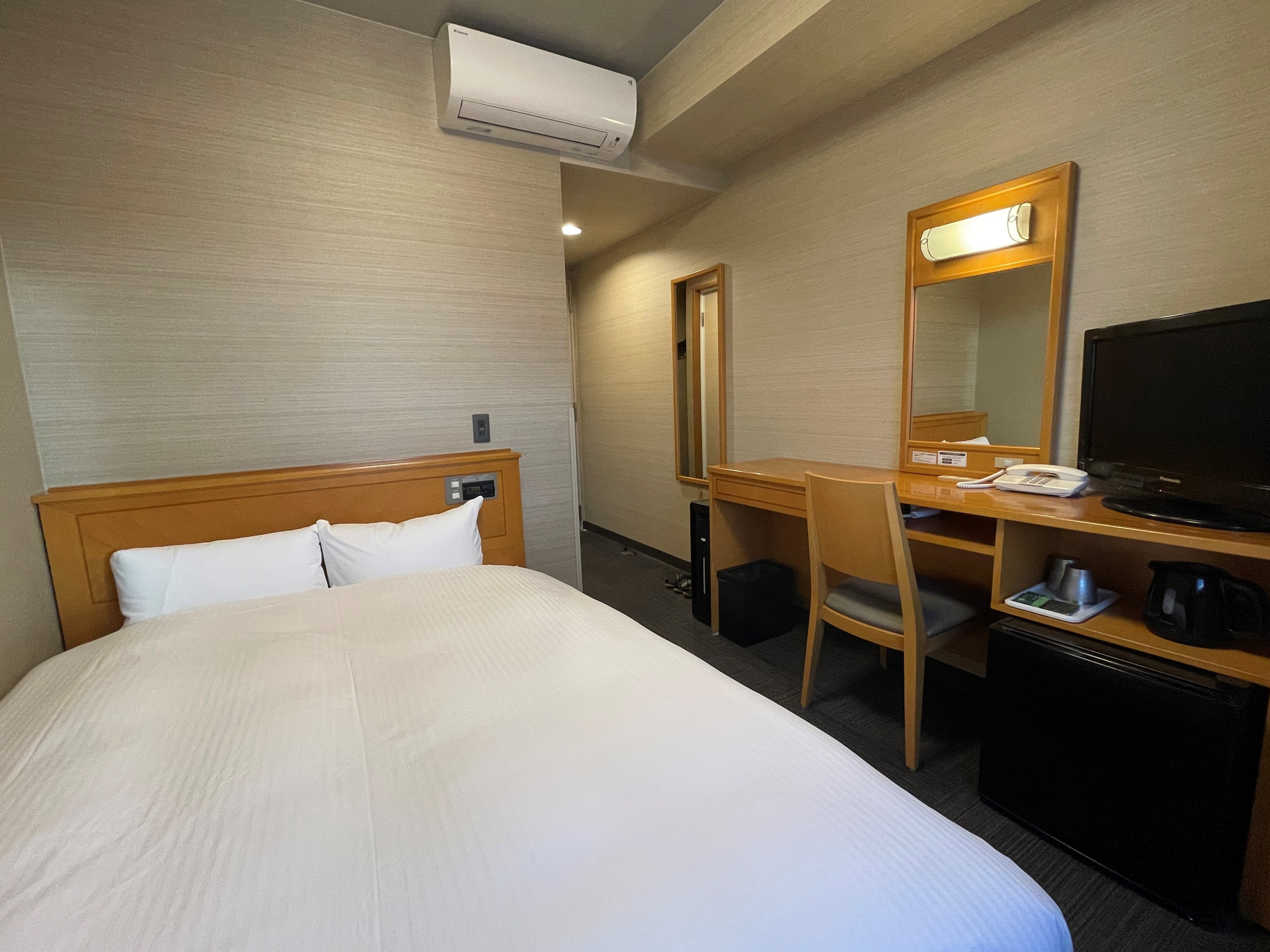 semi double room