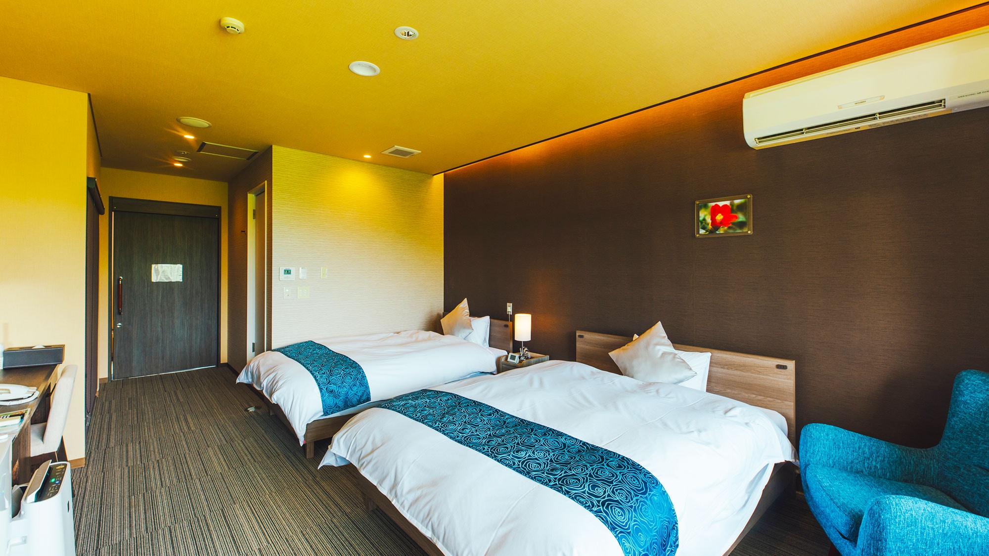 [Deluxe Twin Room] Up to 1 large dog and up to 3 medium-sized dogs are allowed to stay.