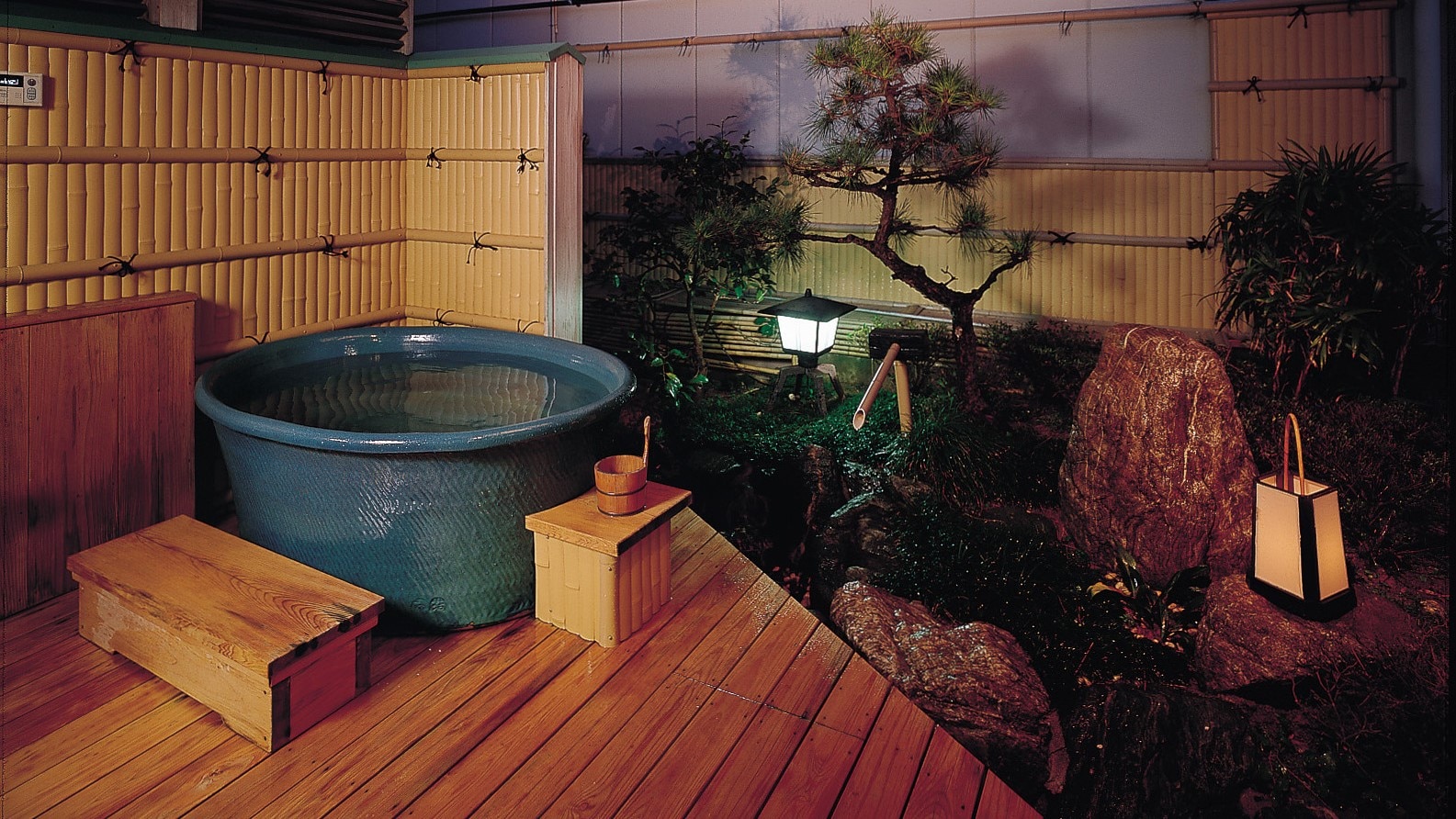 花園露天浴池的特別房間（例）