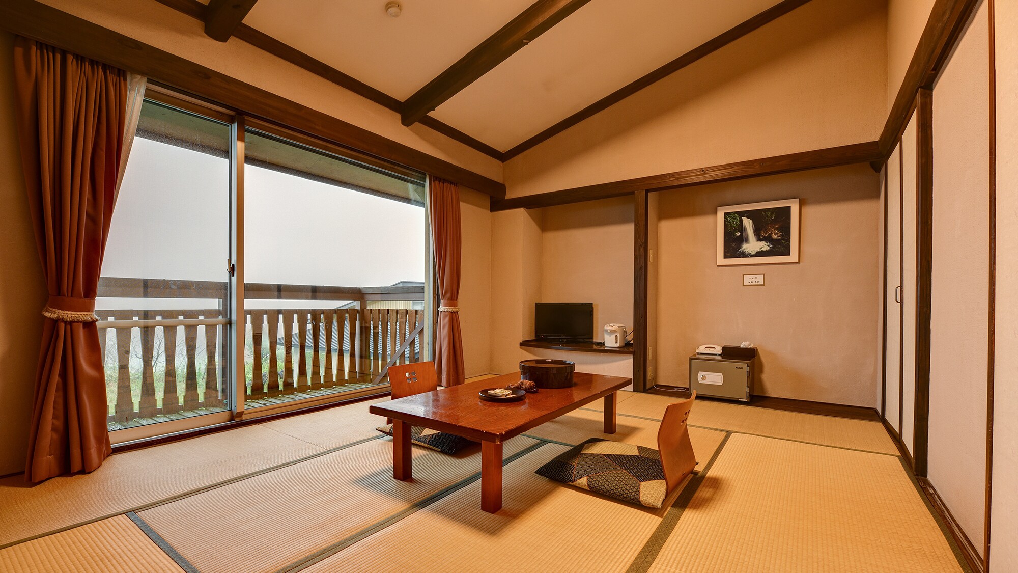 *[Guest room example] Japanese-style room