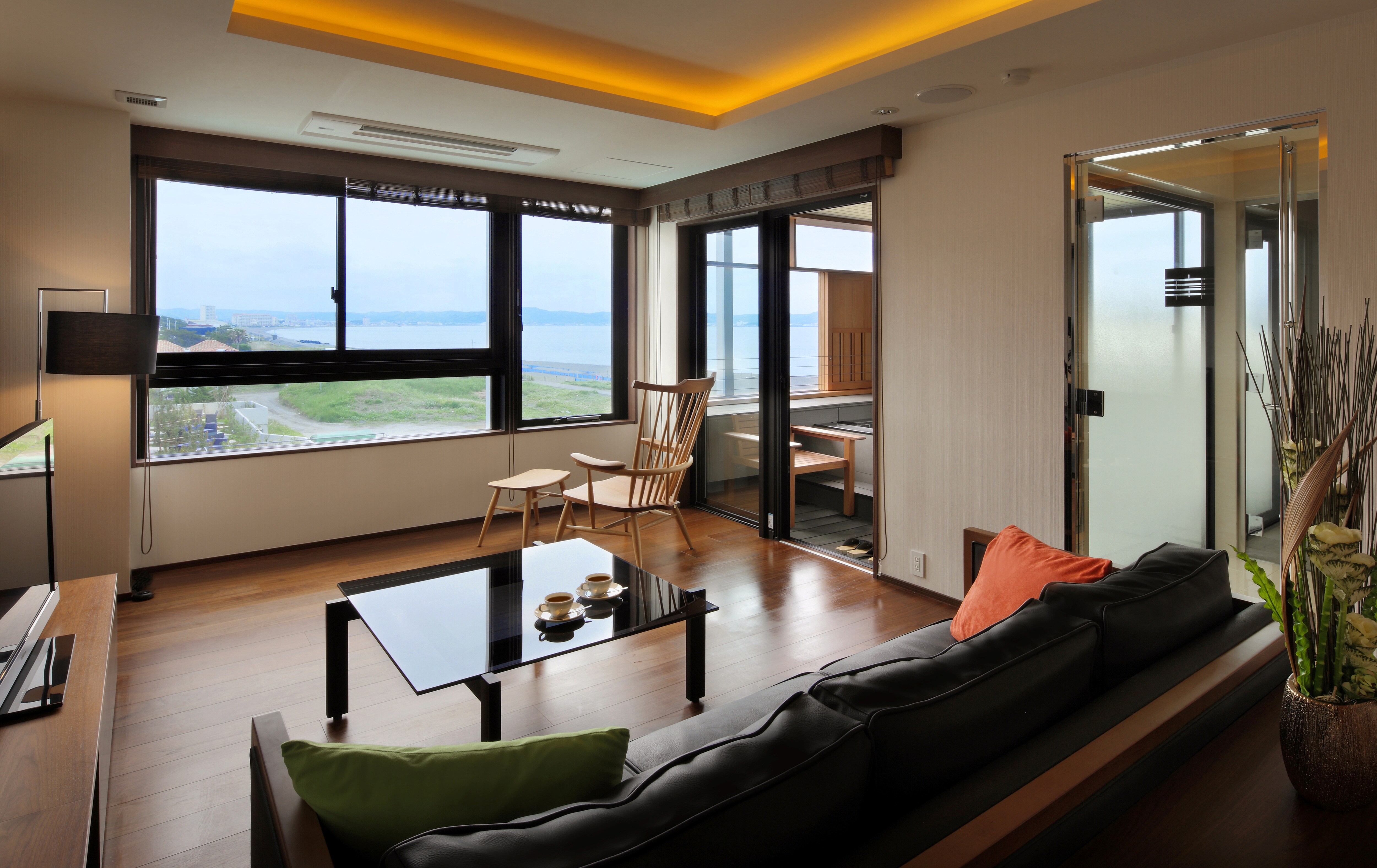 Stylish Suite