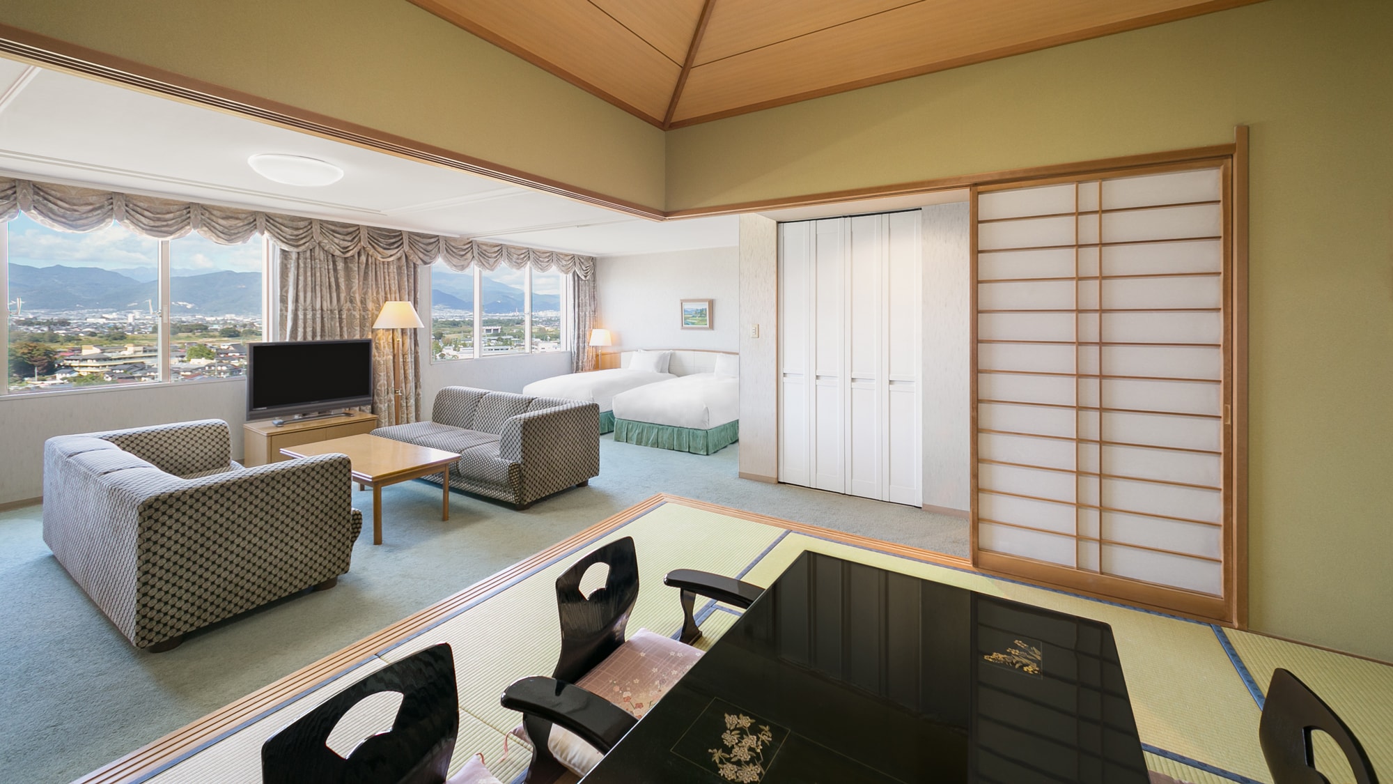 Classic junior suite Japanese-Western style room
