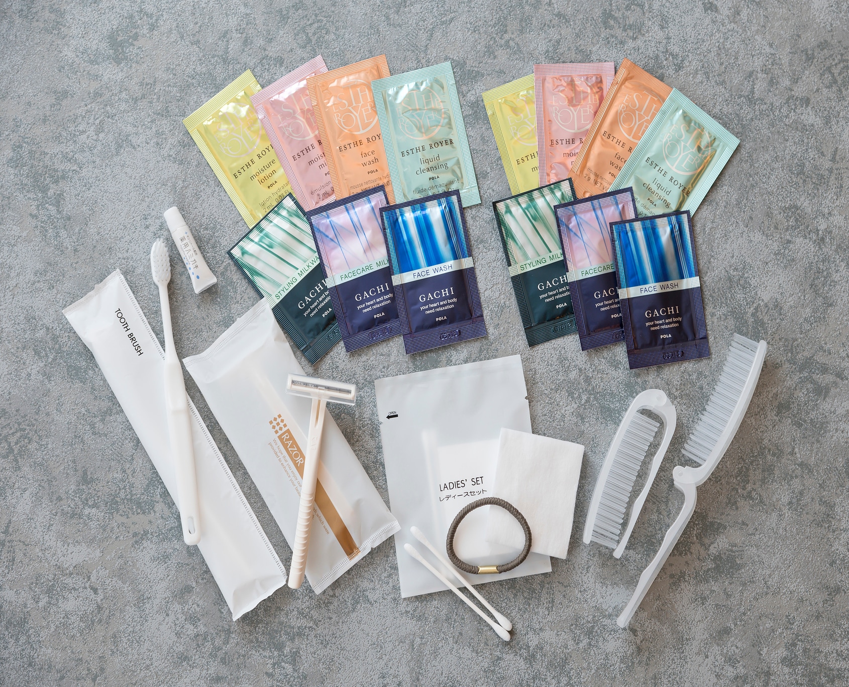 Room amenities (twin / semi-double)