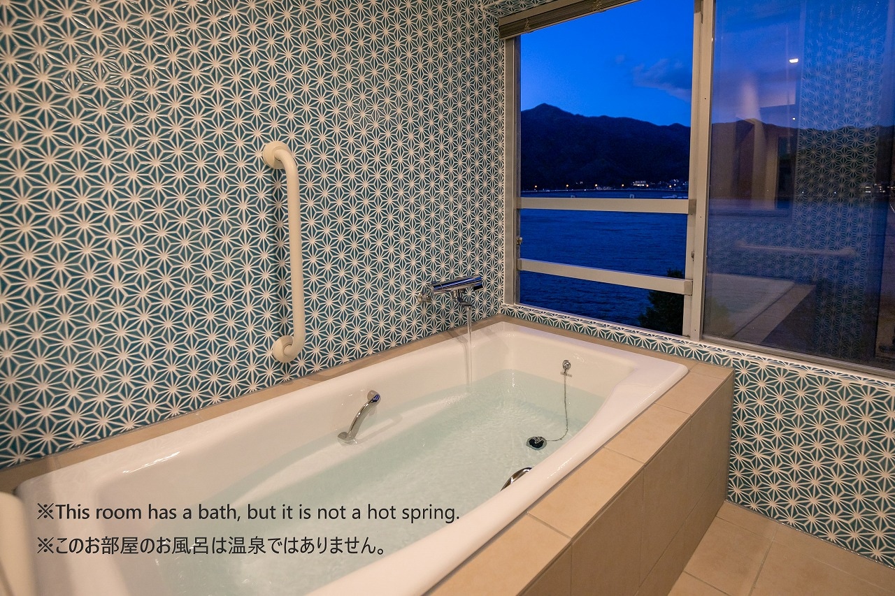 Kawaguchiko side view bath room (corner room) ②