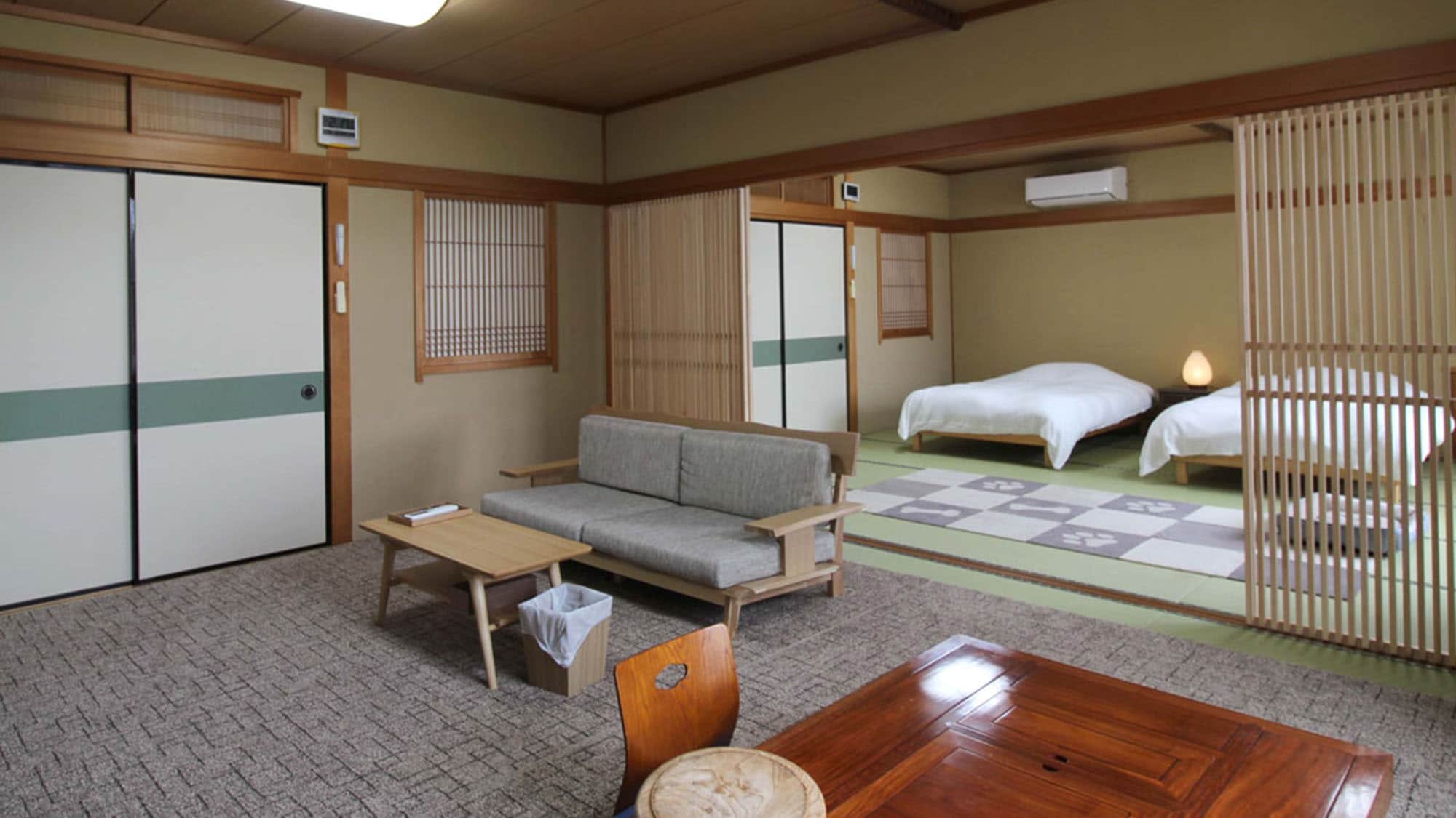 ・Renovated in April 2021! Relax in the 30 tatami room "Kuu-chan"