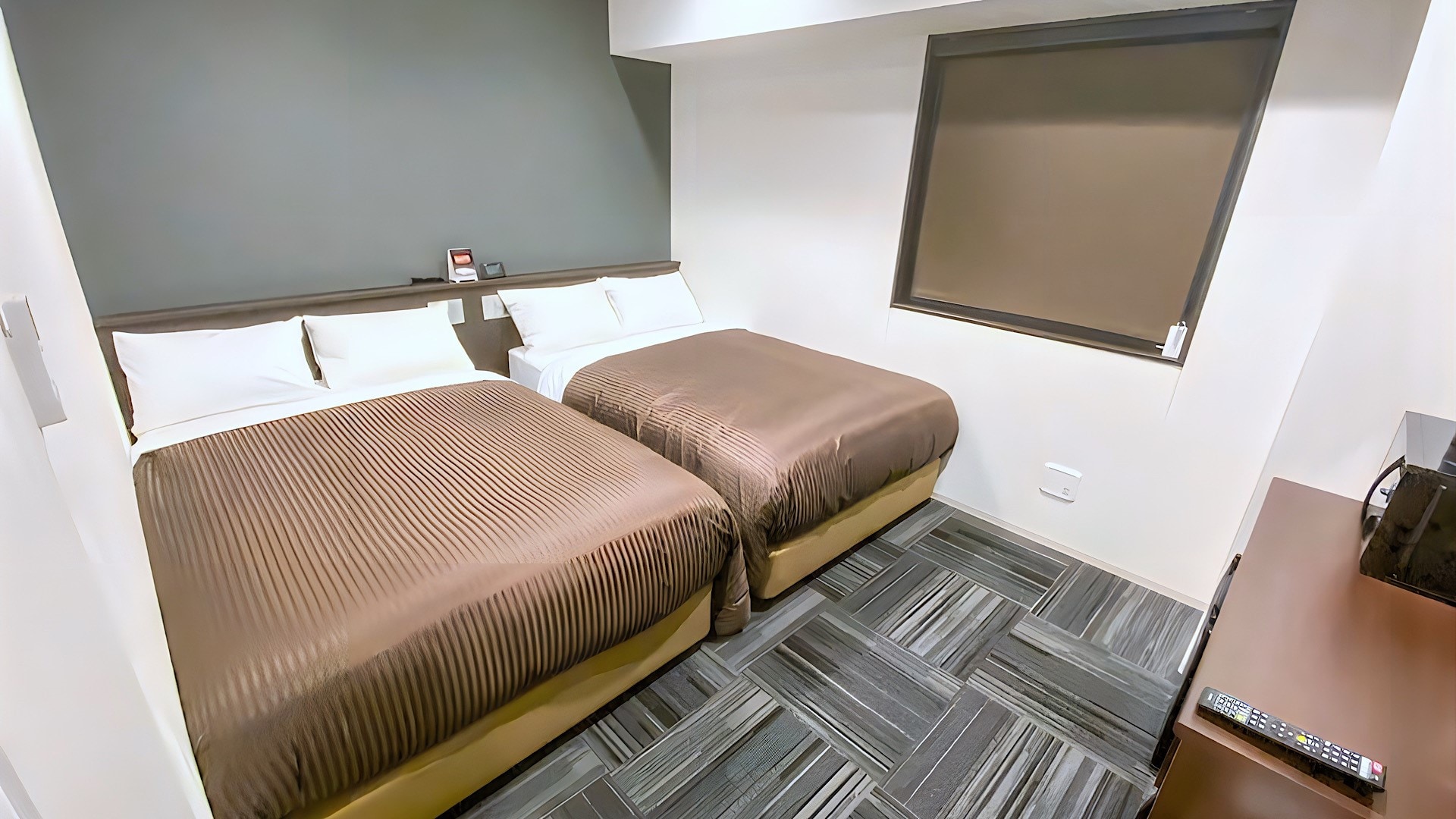 ■Twin bed room (120×195cm)■