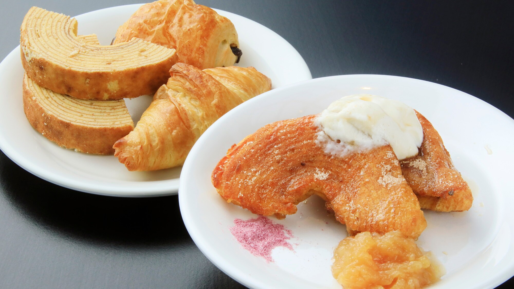 [Breakfast buffet]