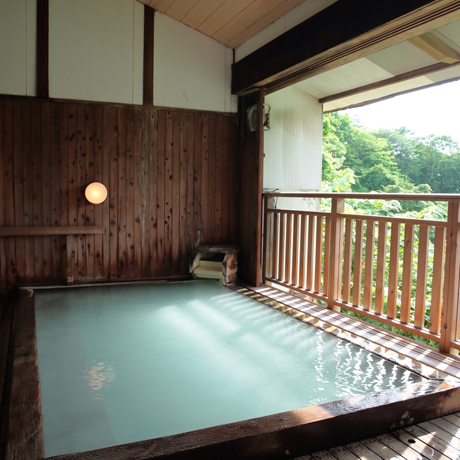 [Men's source view bath] Freely flow your own source without hesitation. The mind and body are warm