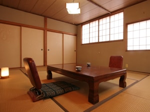 Non-smoking Japanese-style room 14 tatami mats