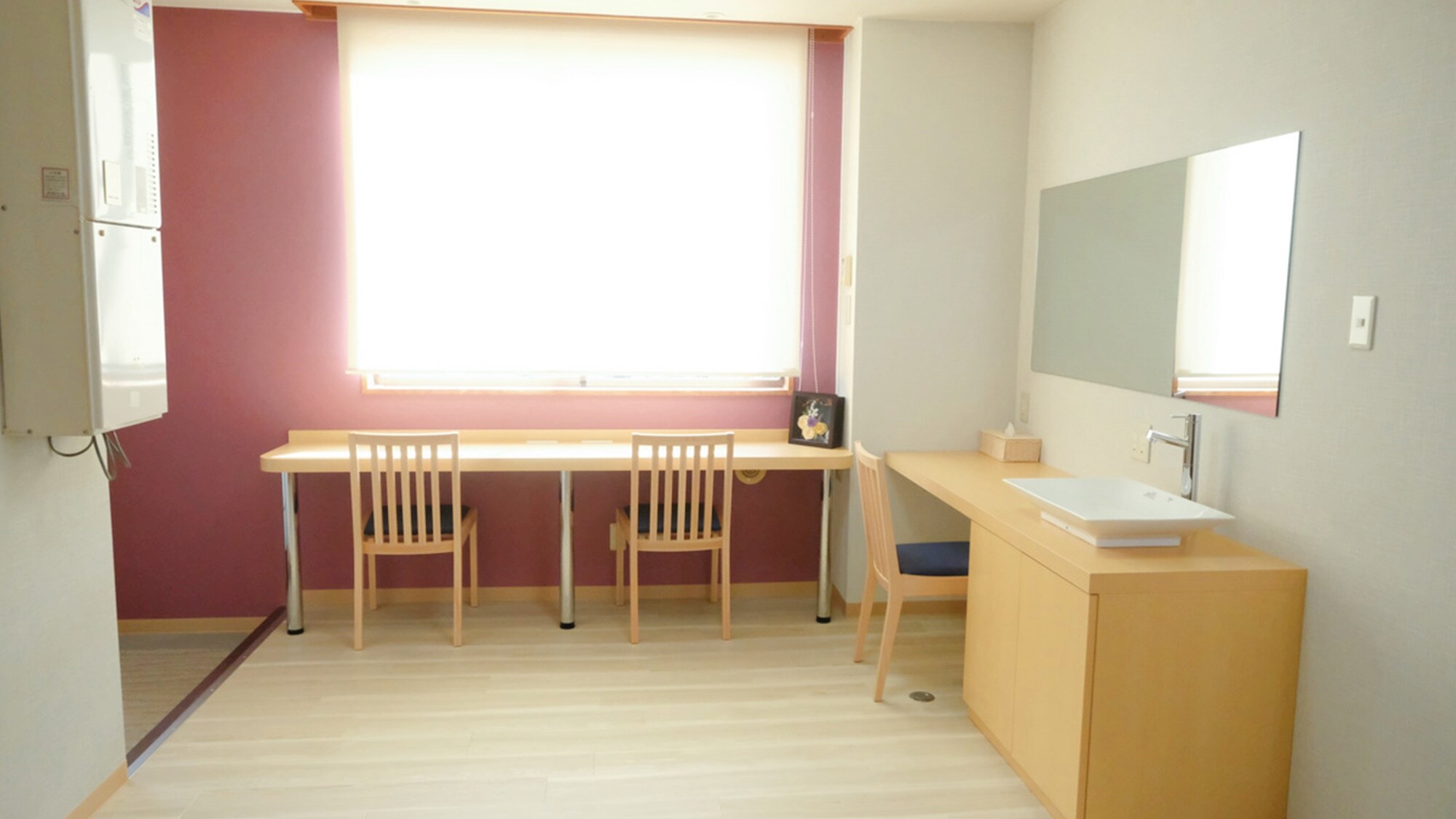 *[Renewal] 6 tatami mats plus 4.5 tatami mats dressing table with mirror