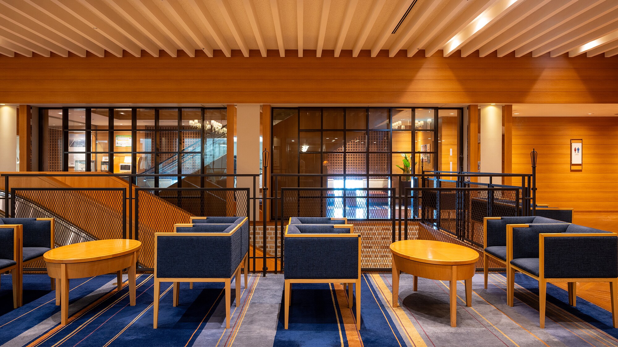 [Lobby] A place to relax after your arrival or before your departure.