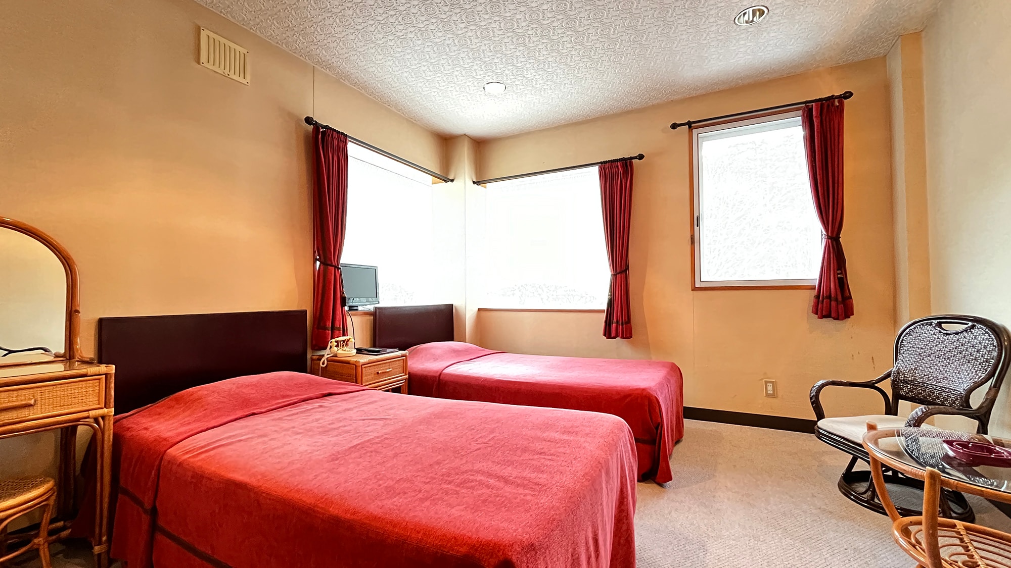 [Guest Rooms] VIP Twin Room with bath and toilet (2)