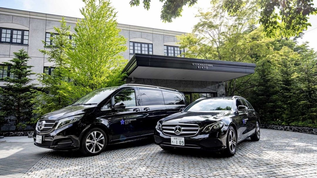 Transfers between Karuizawa Station and the hotel are available at any time by private transfer car Mercedes-Benz (E class or V class)
