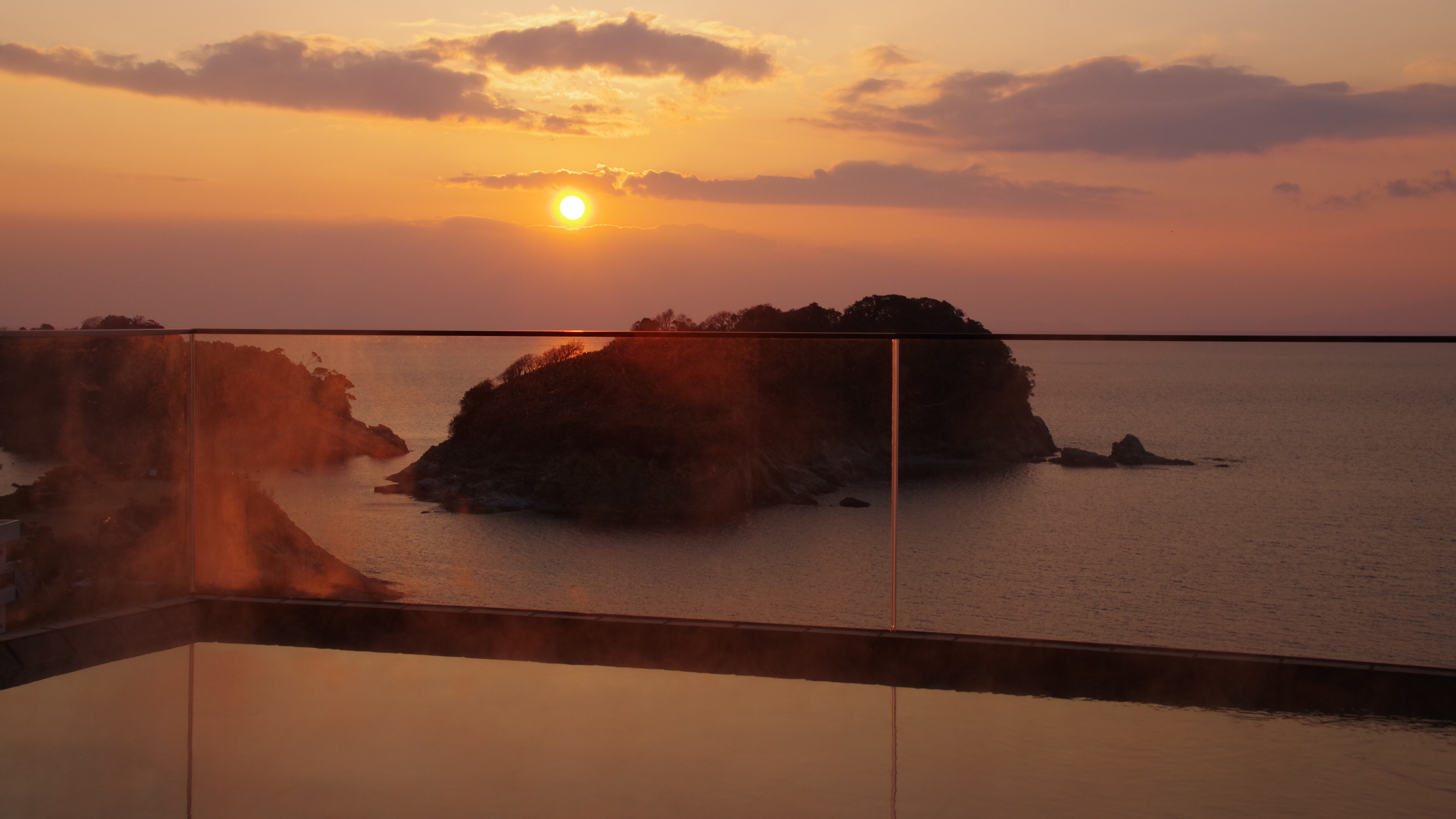 Open-air bath sunset