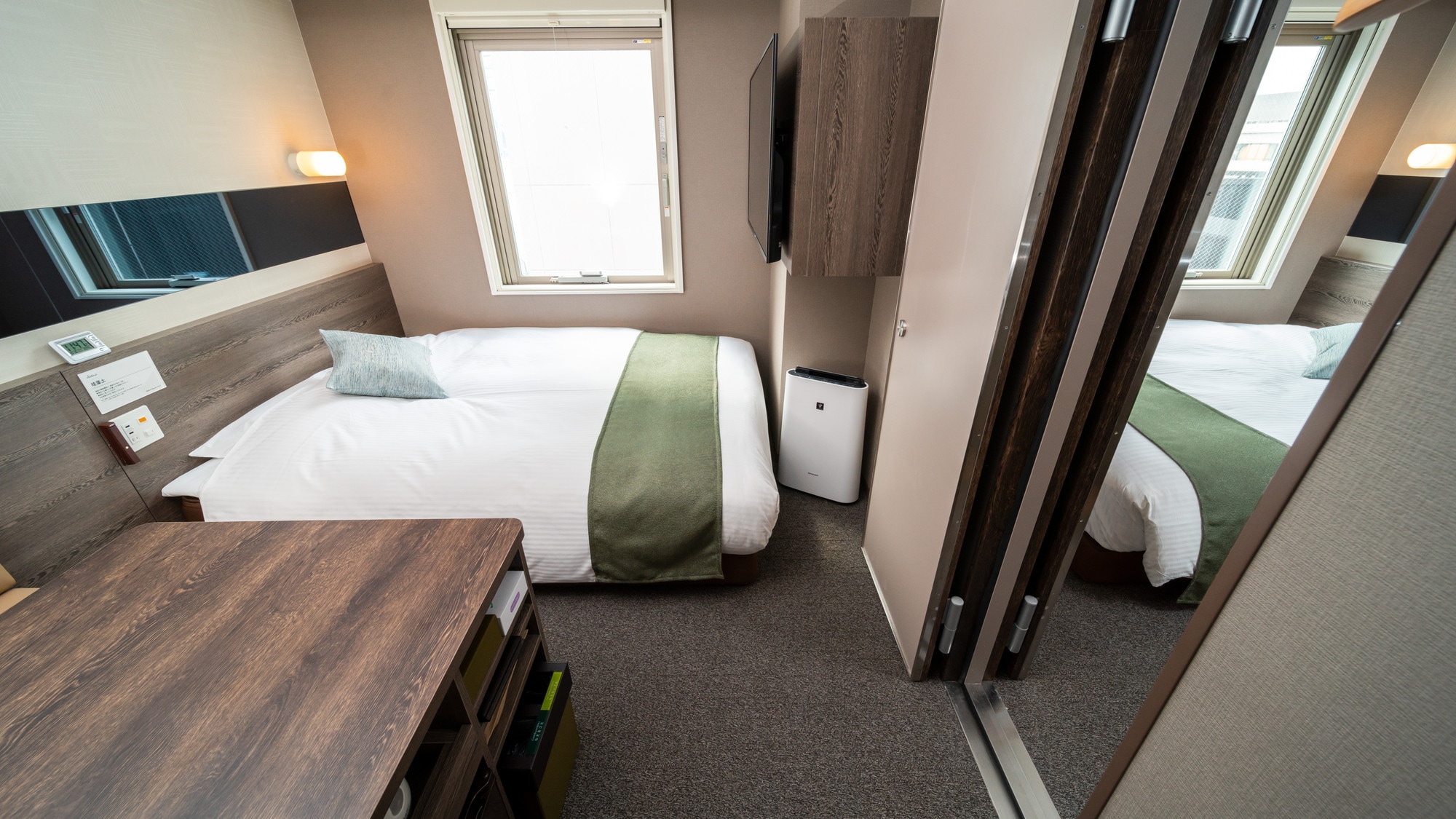 Connecting Rooms