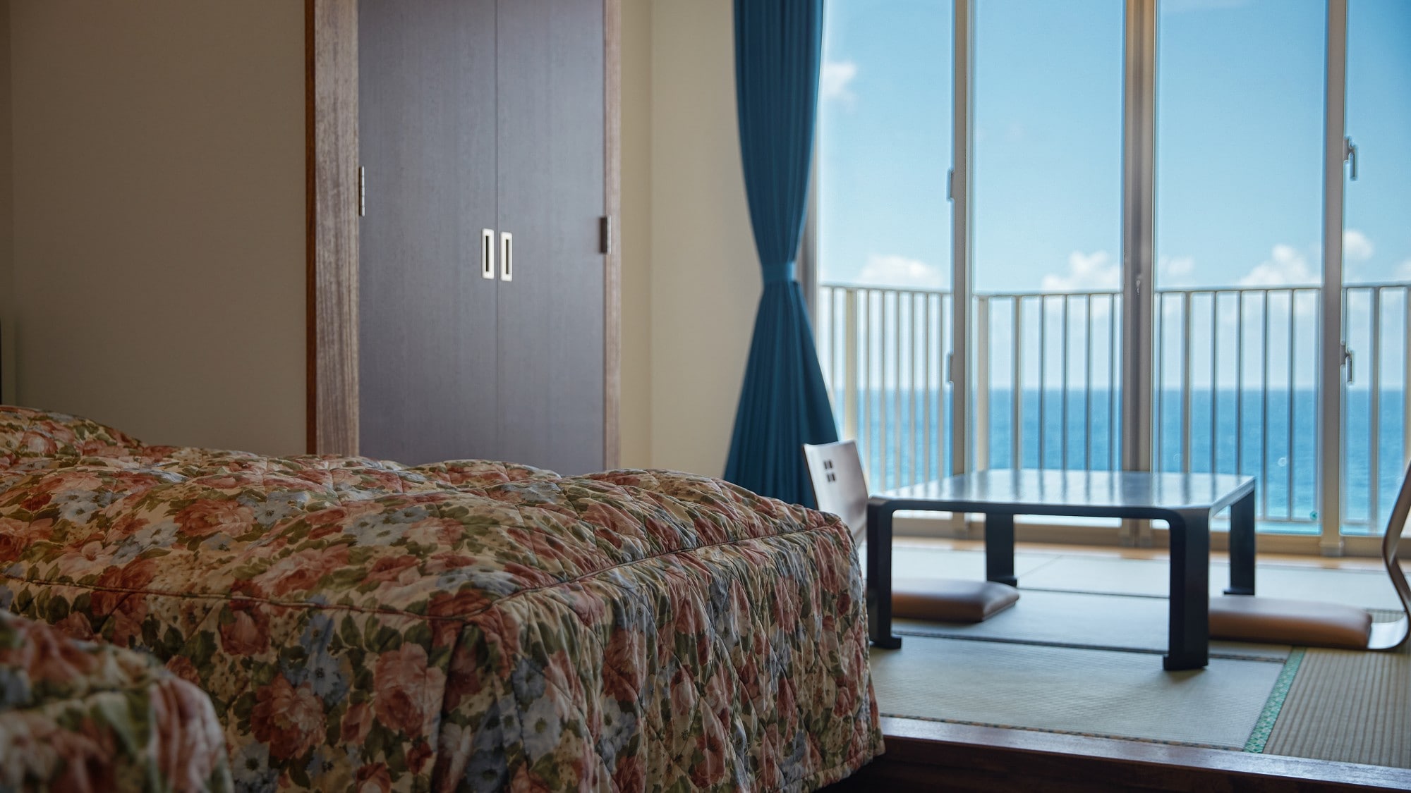 Examples of guest rooms ◇ All rooms have ocean views♪